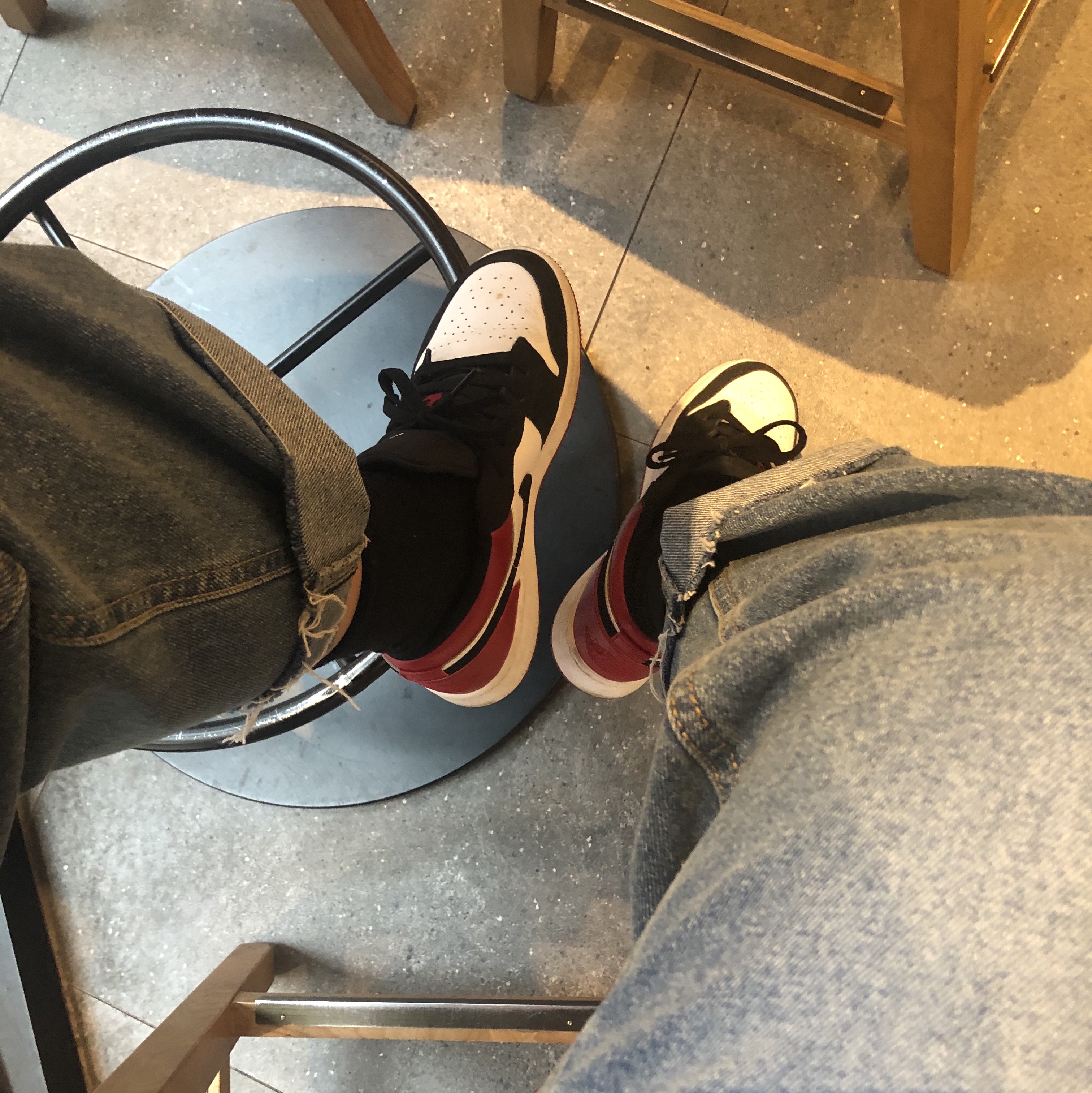 (GS) Jordan 1 Low Black Toe 착용 스타일