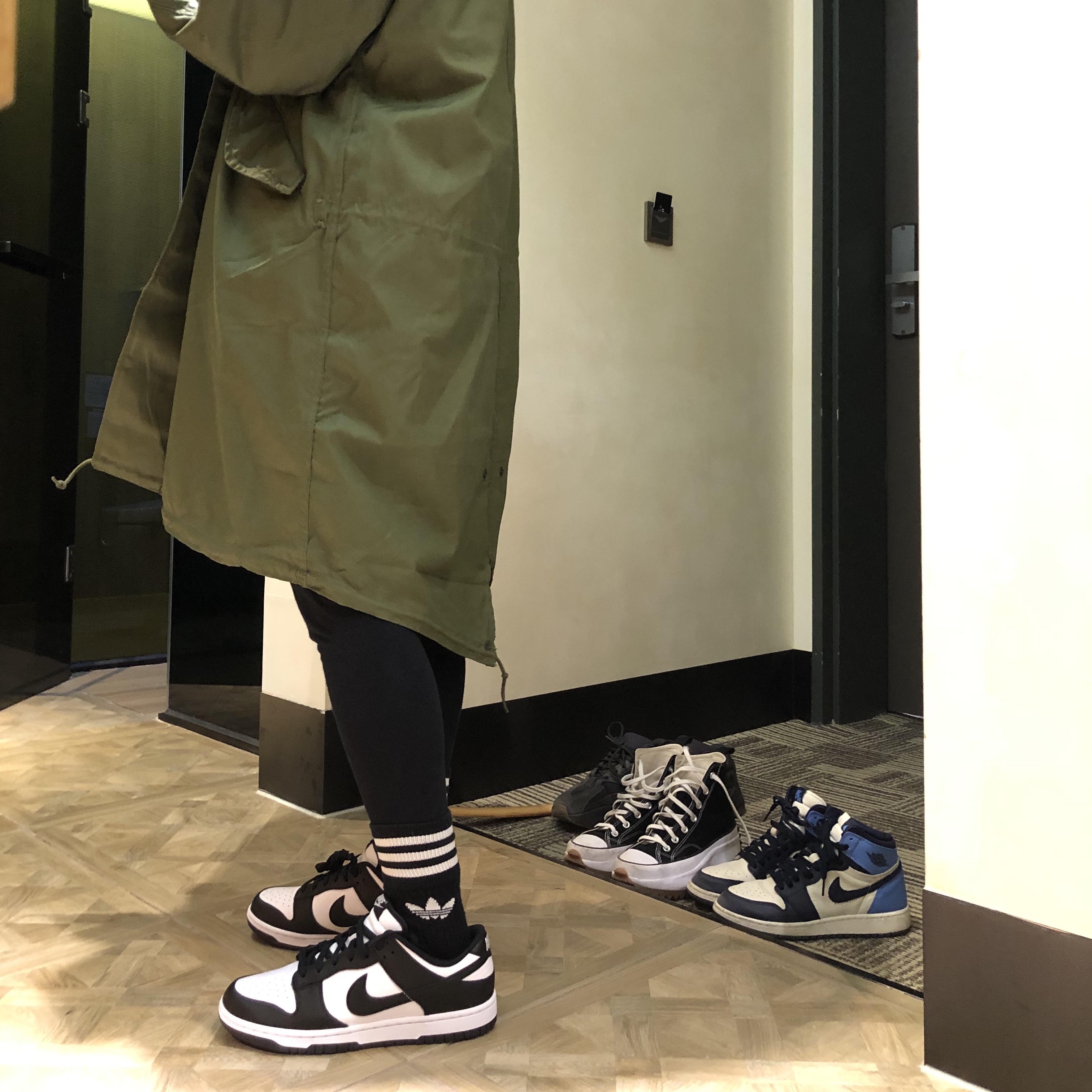 Nike Dunk Low Retro Black 착용 스타일