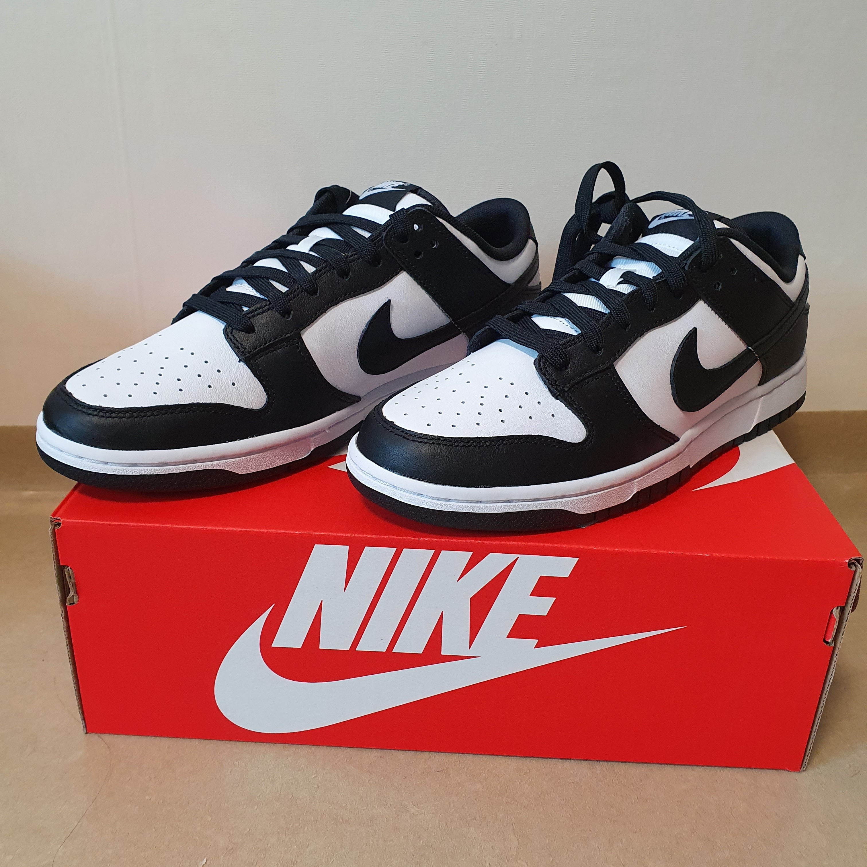 Nike Dunk Low Retro Black 착용 스타일 - 1