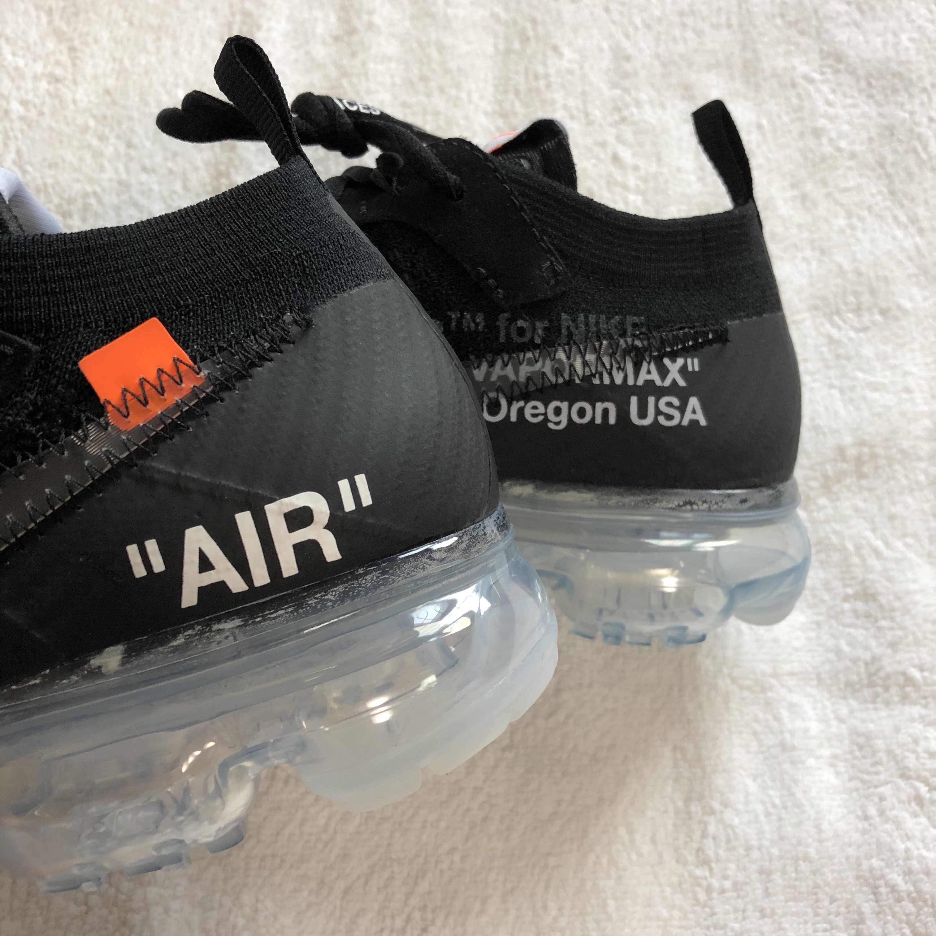 Nike x Off-White Air VaporMax V2 Black 착용 스타일 - 4