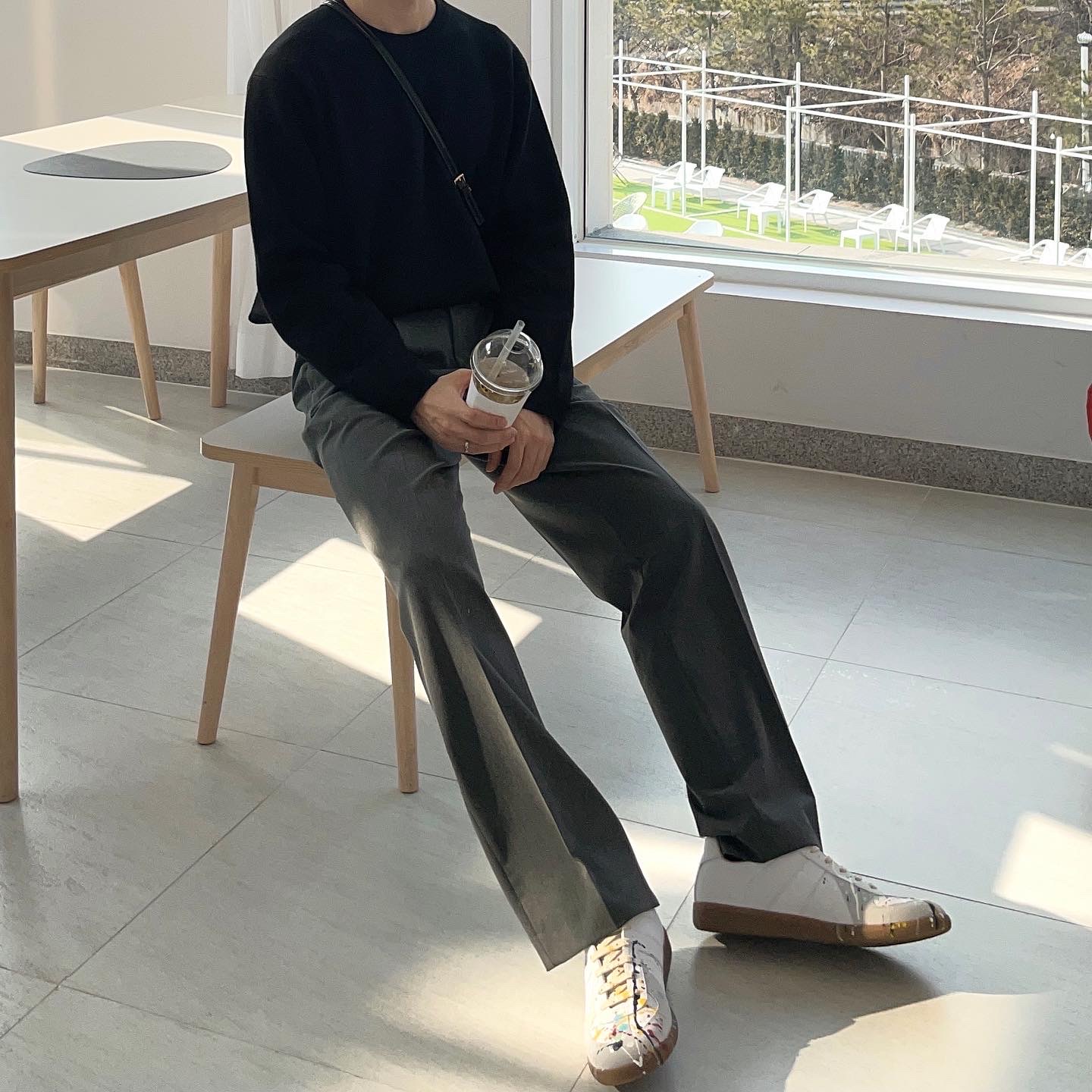 Maison Margiela Replica Paint Drop Sneakers 착용 스타일 - 2