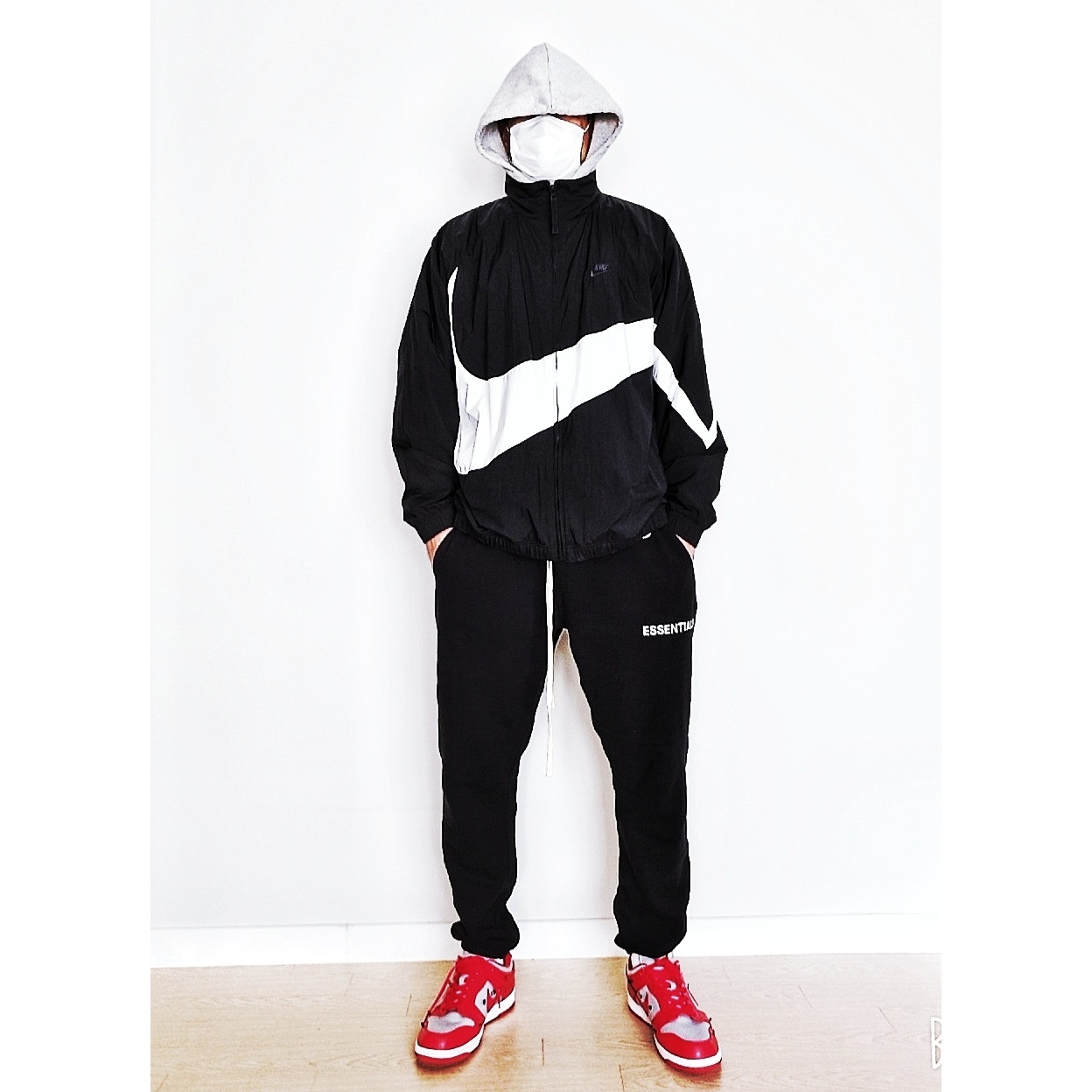 Nike x Off-White Dunk Low University Red 착용 스타일