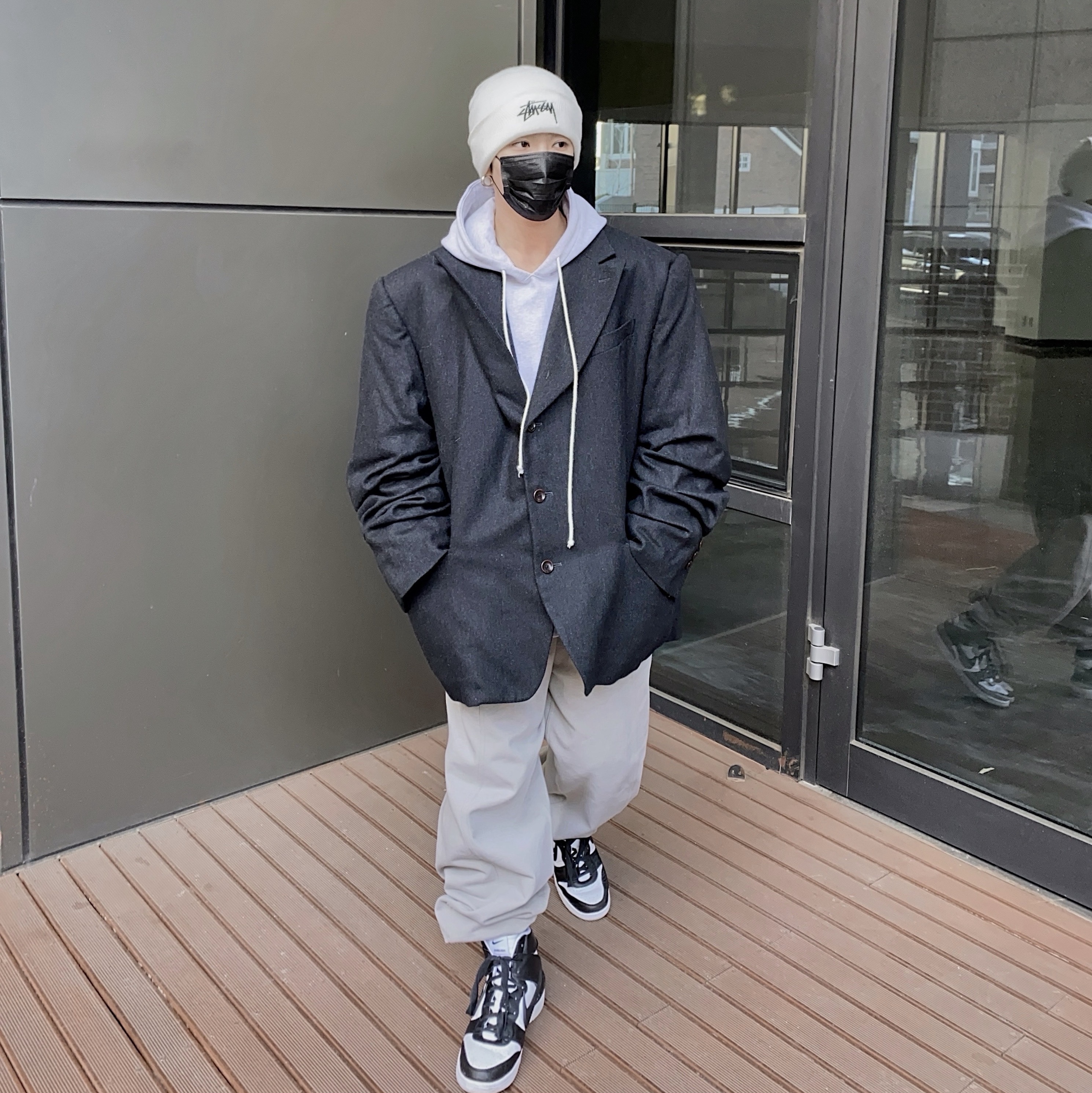 Nike x Stussy Cuff Beanie White, Nike x Ambush Dunk High Black 착용 스타일 - 2