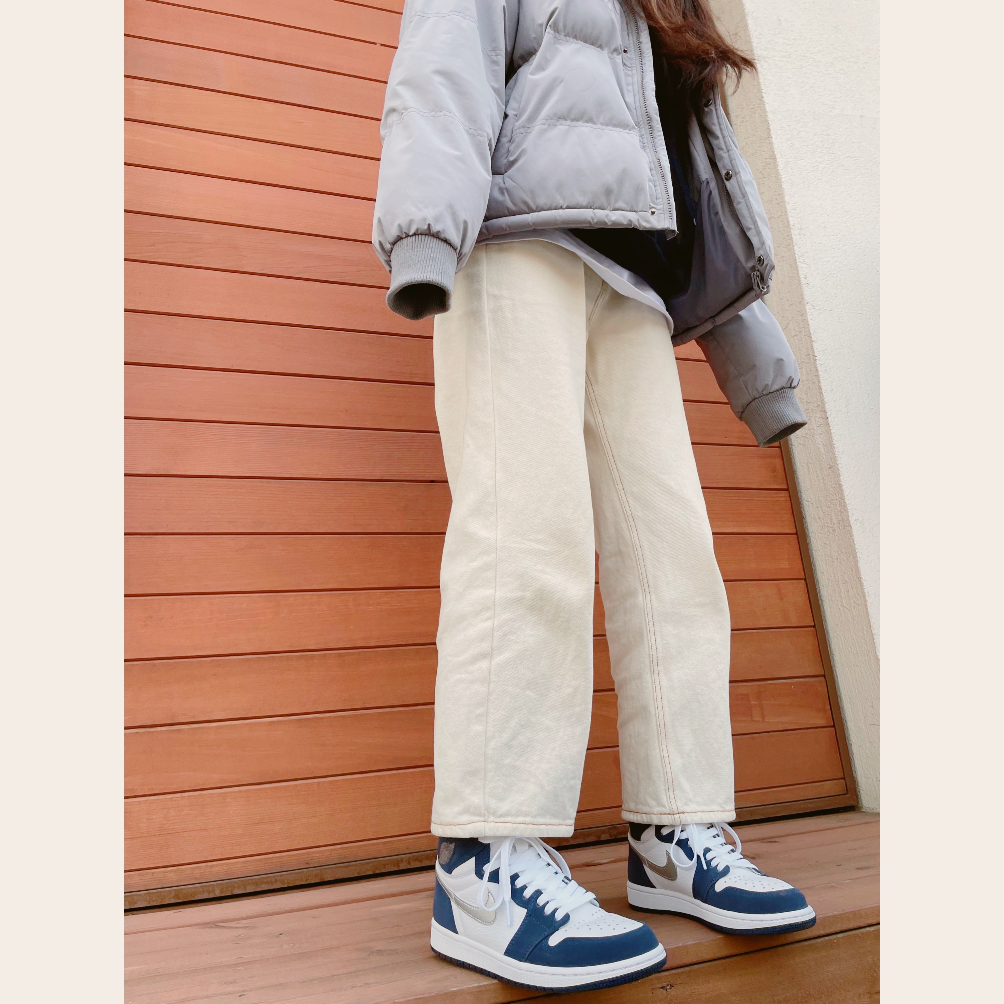 Jordan 1 Retro High OG CO.JP Midnight Navy 착용 스타일 - 3