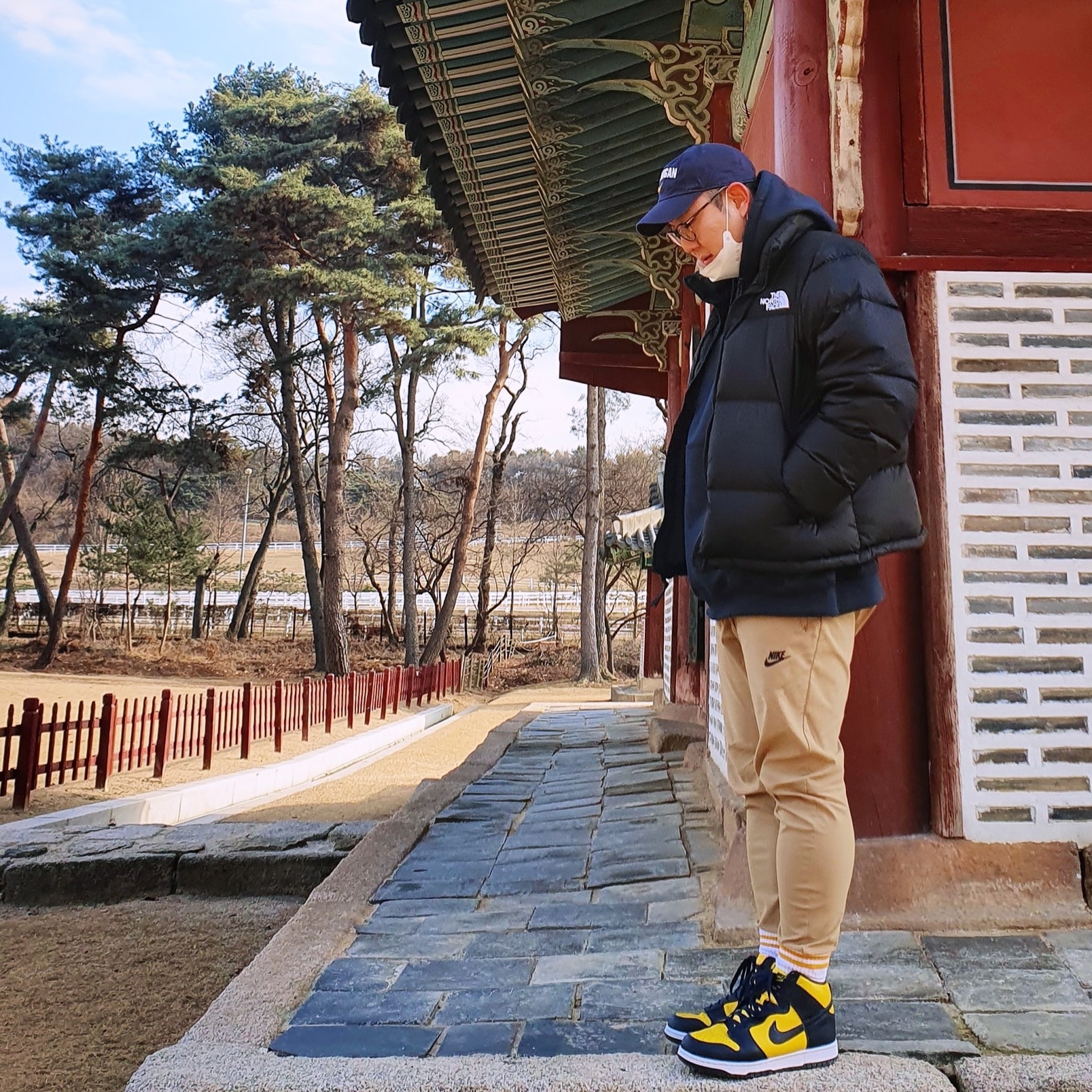 Nike Dunk High SP Maize & Blue 착용 스타일