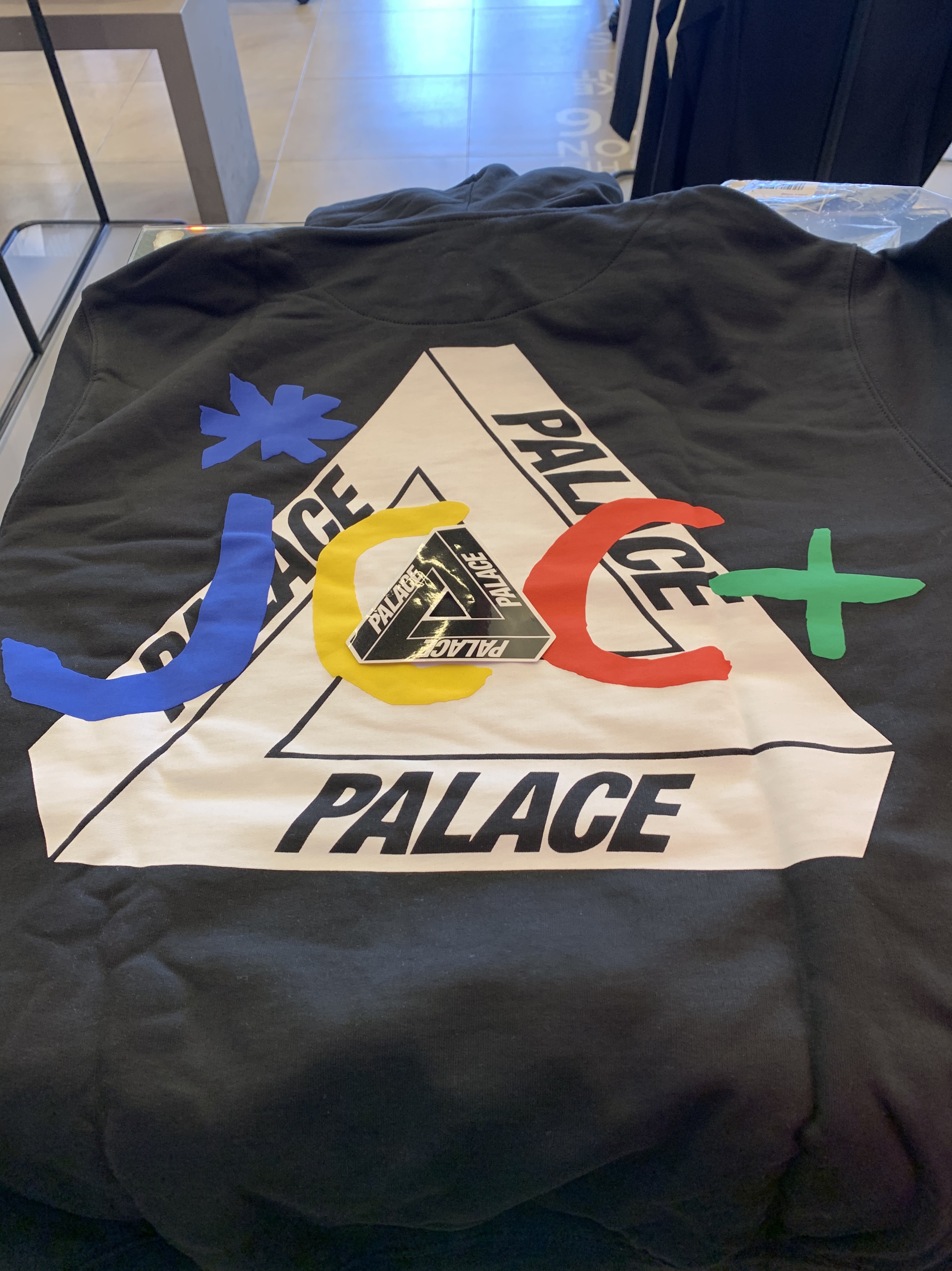 Palace JCDC2 Hood Black - 20SS 착용 스타일