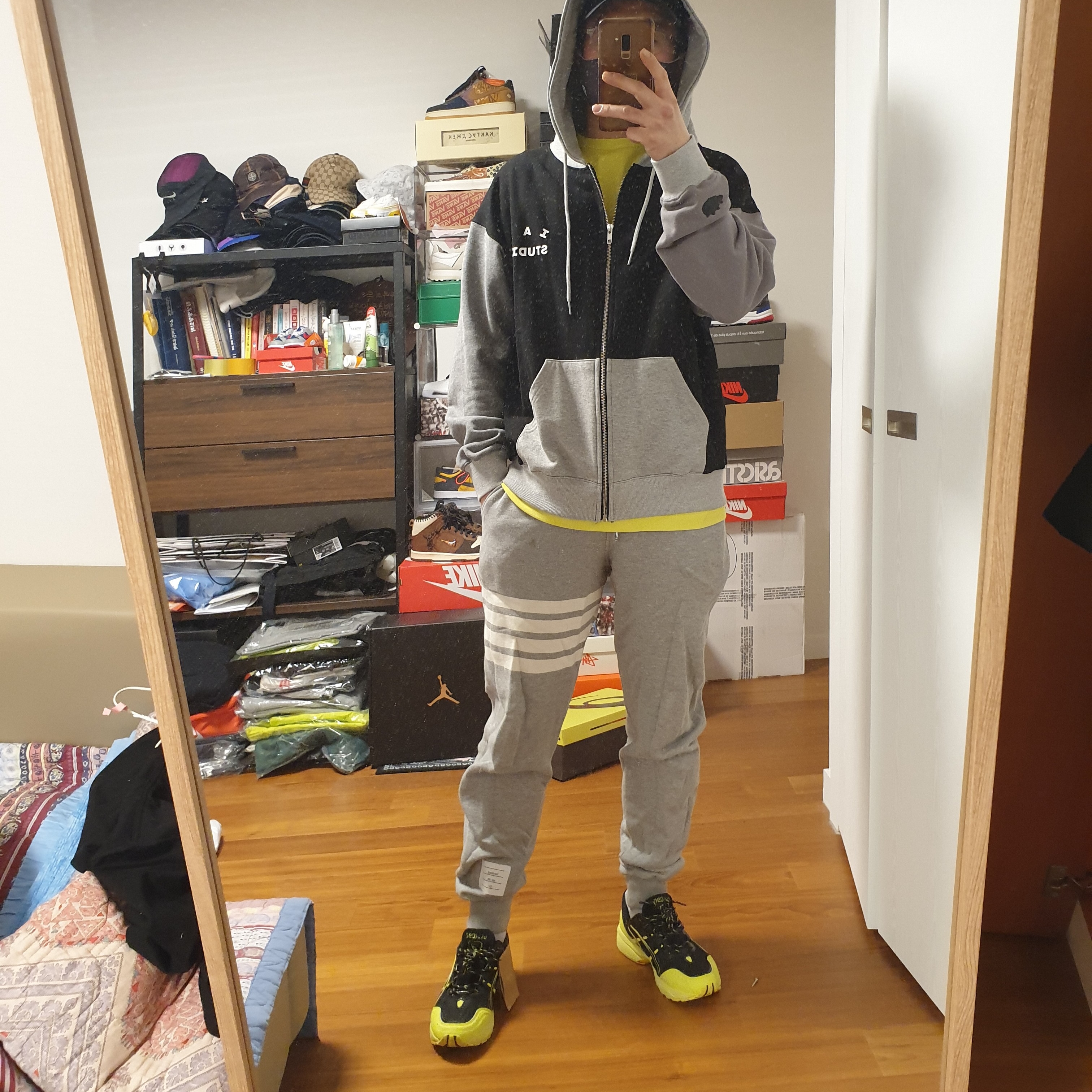 IAB Studio x Asics T-Shirt Lime, Asics x IAB Studio Gel-1090 Black 착용 스타일 - 4