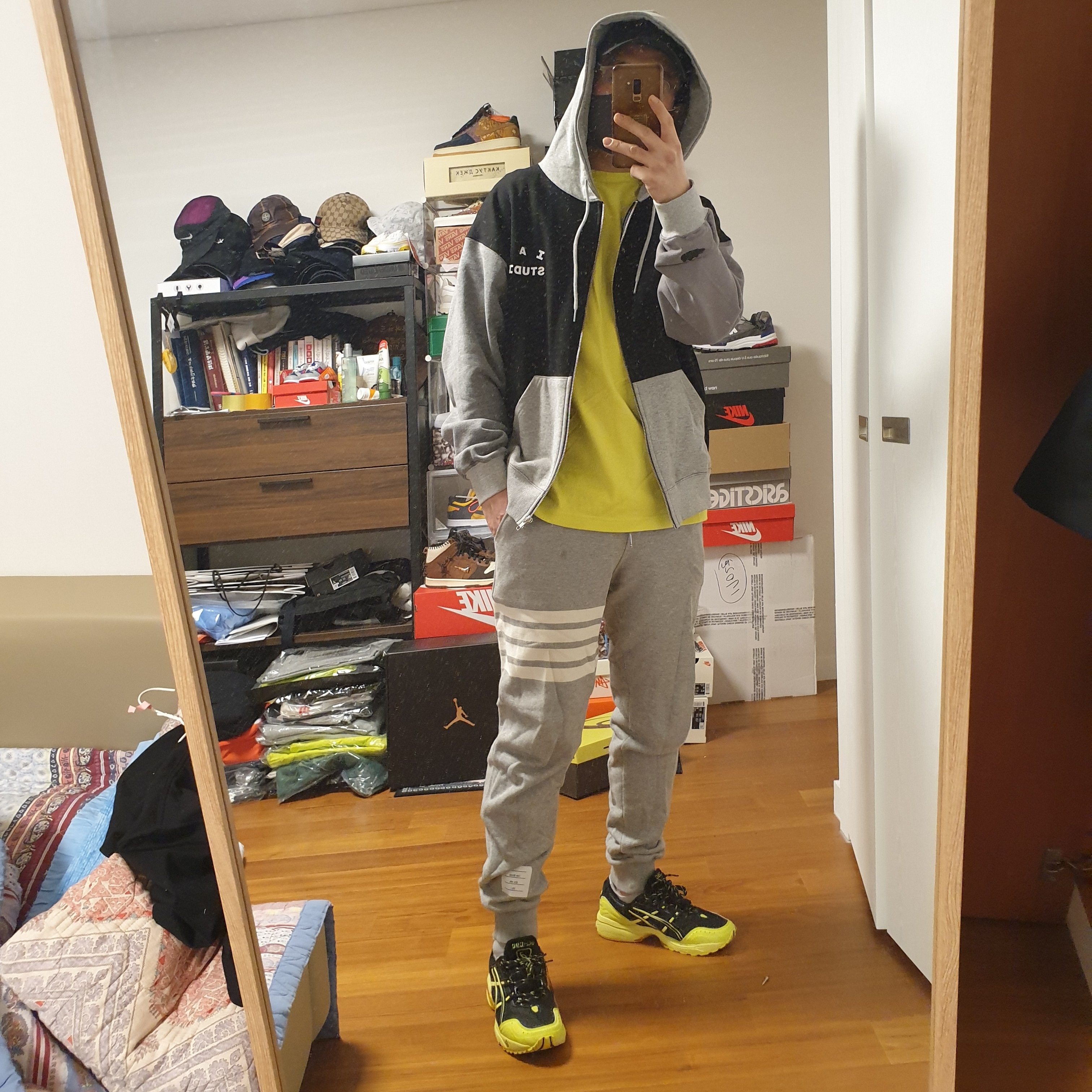 IAB Studio x Asics T-Shirt Lime, Asics x IAB Studio Gel-1090 Black 착용 스타일 - 1