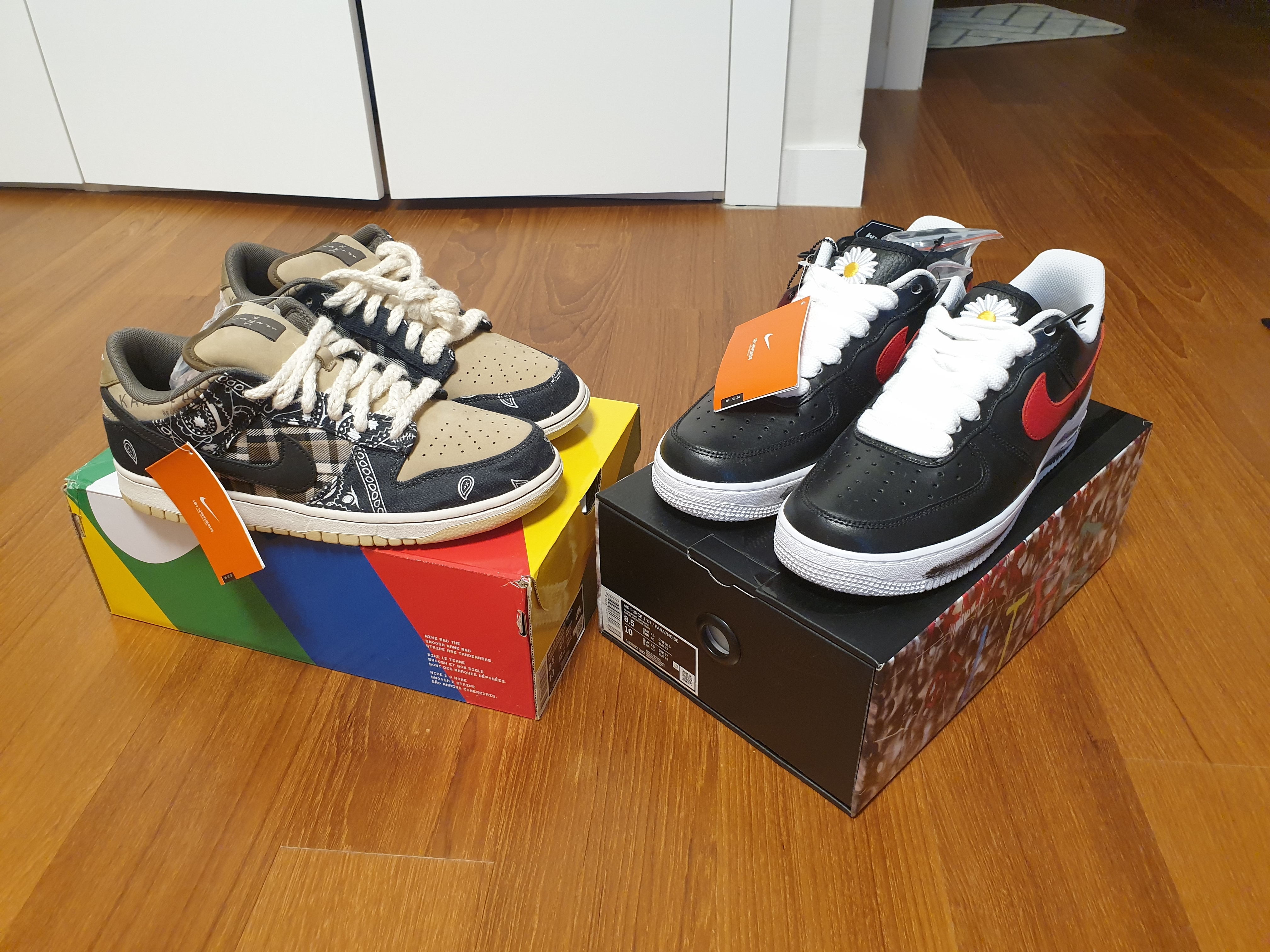 Nike x Travis Scott SB Dunk Low, Nike x Peaceminusone Air Force 1 Low Para-Noise - Korea Exclusive 착용 스타일