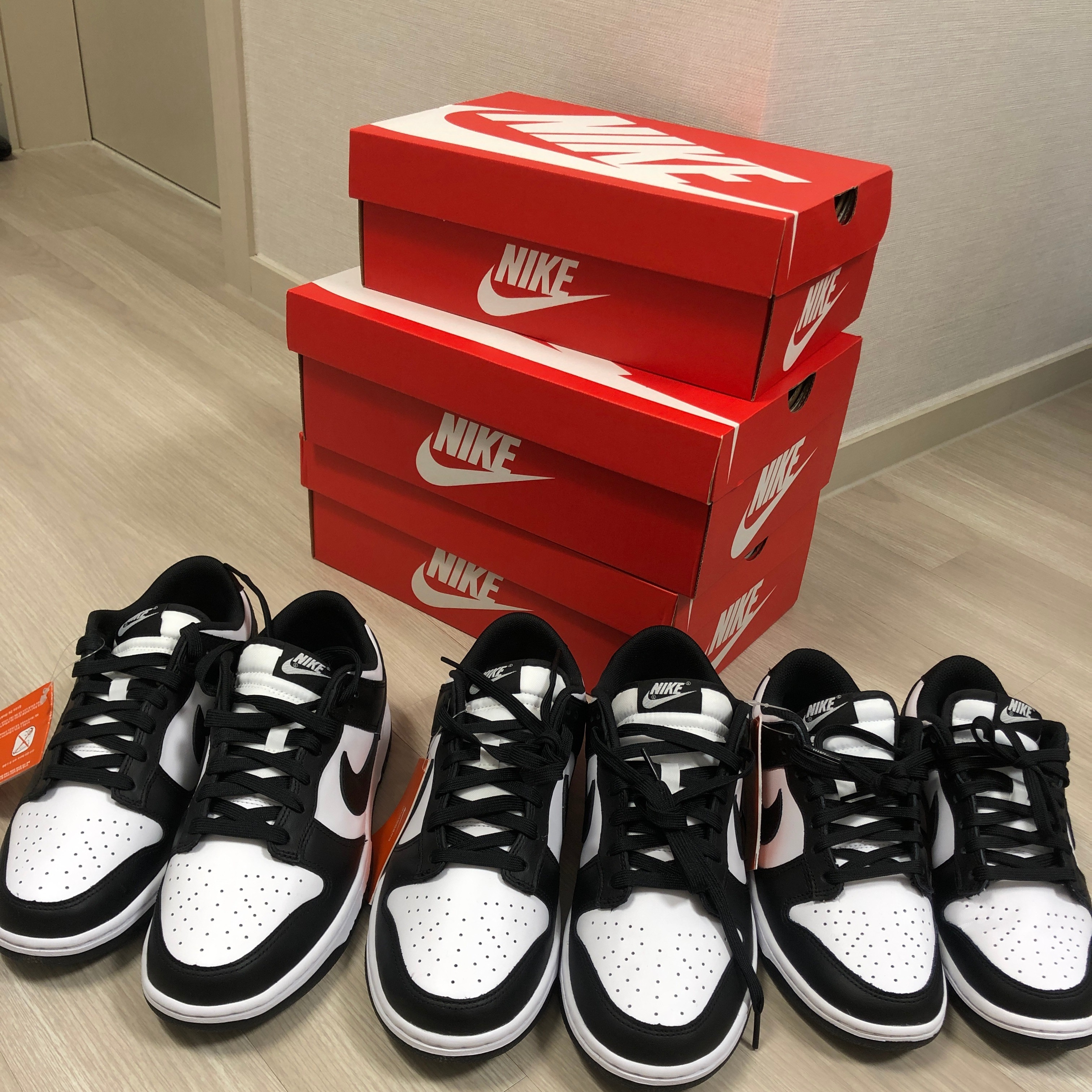 Nike Dunk Low Retro Black, (W) Nike Dunk Low Black 착용 스타일 - 1