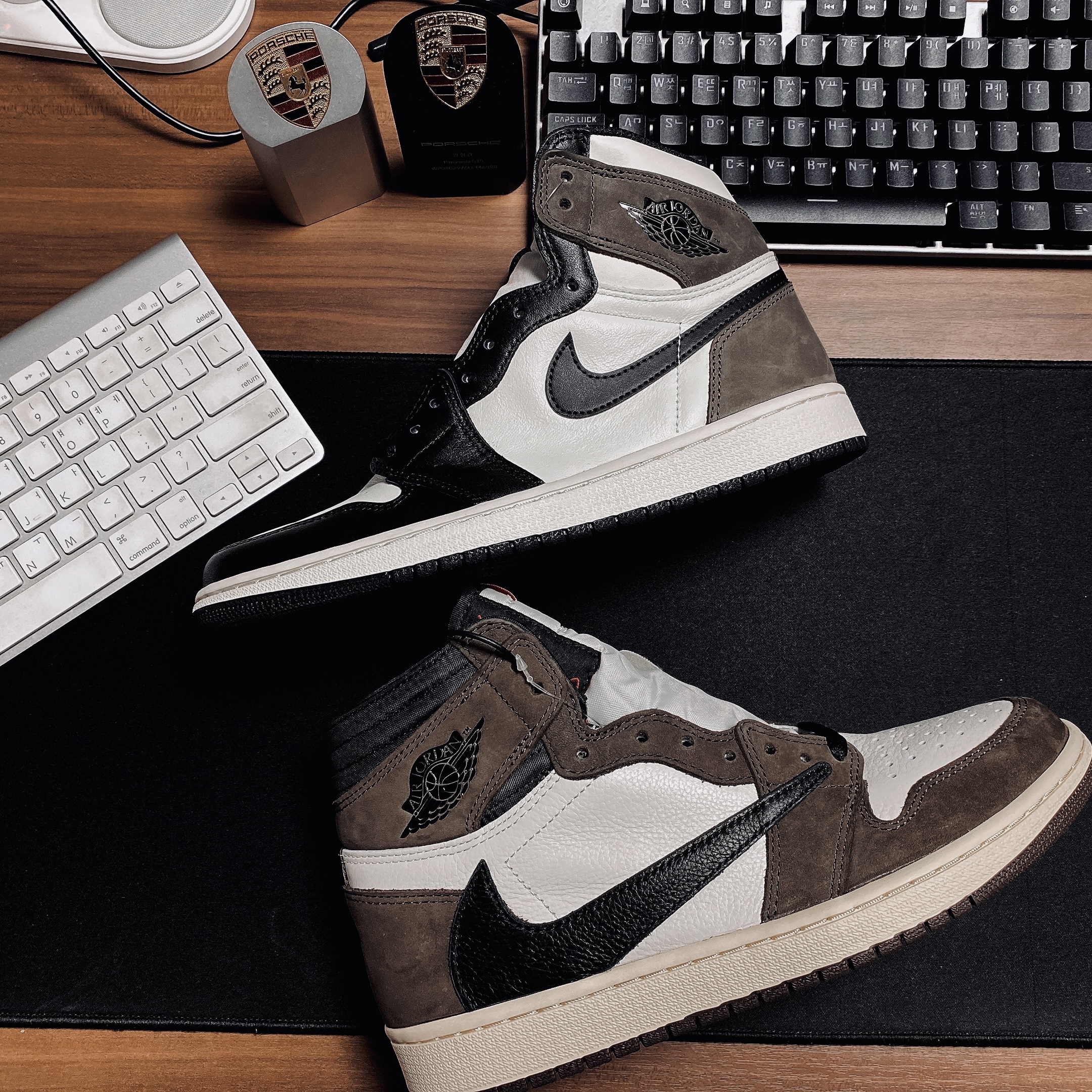 Jordan 1 x Travis Scott Retro High OG SP Mocha, Jordan 1 Retro High OG Black Mocha 착용 스타일