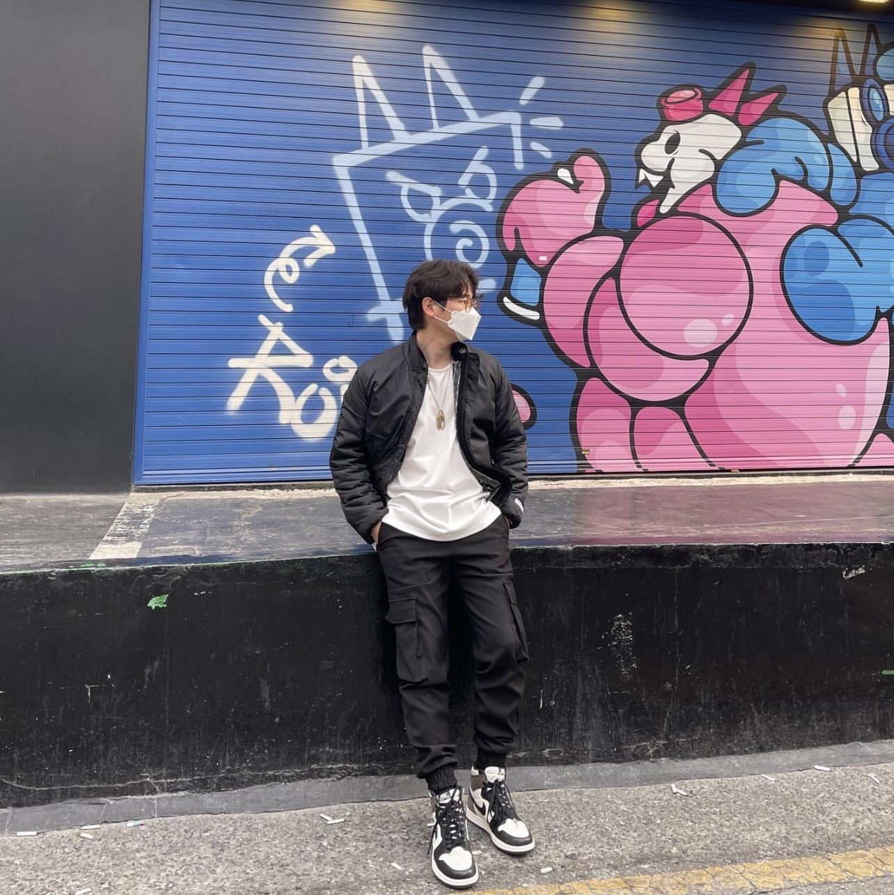 Jordan 1 Retro High OG Black Mocha 착용 스타일