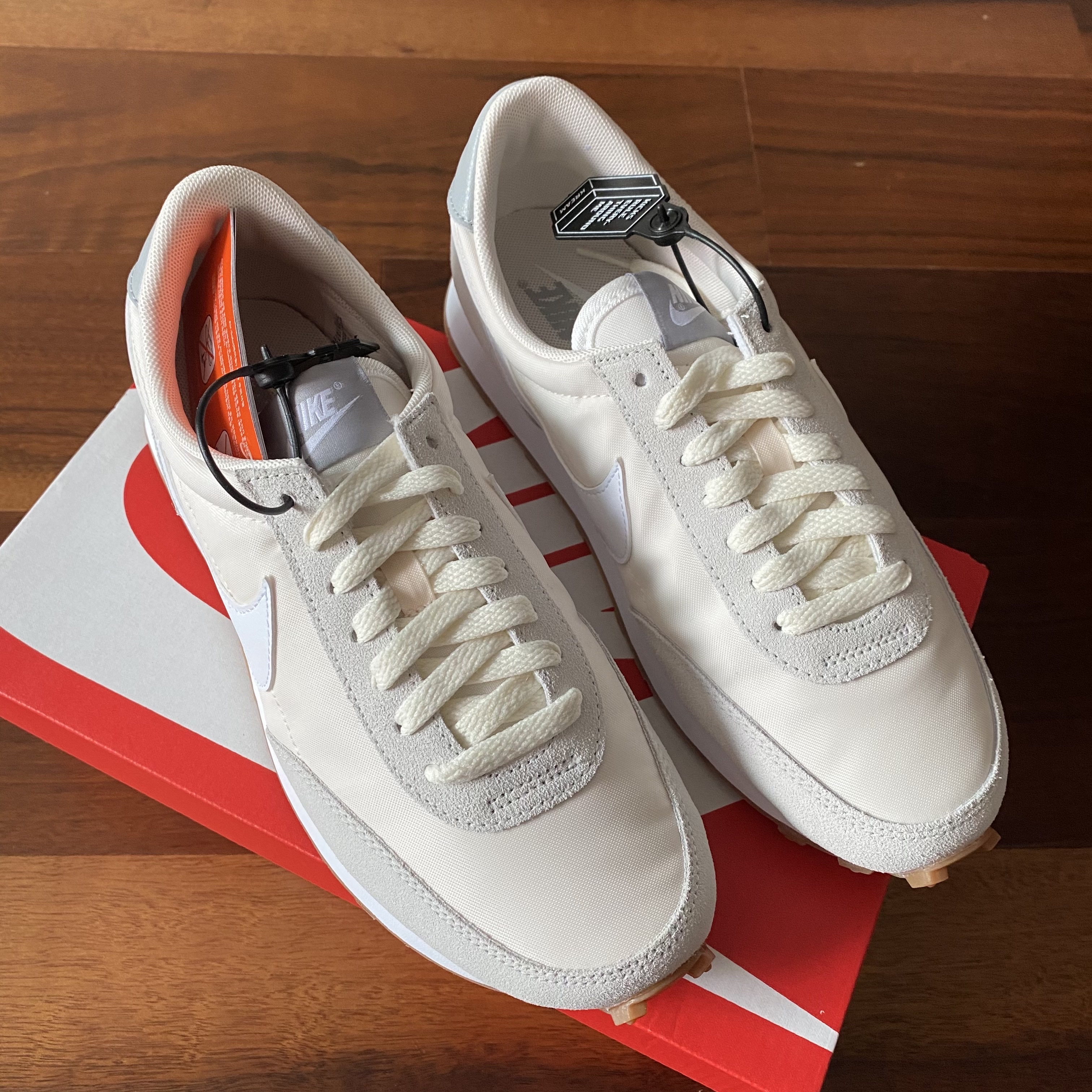 (W) Nike Daybreak Summit White 착용 스타일 - 1