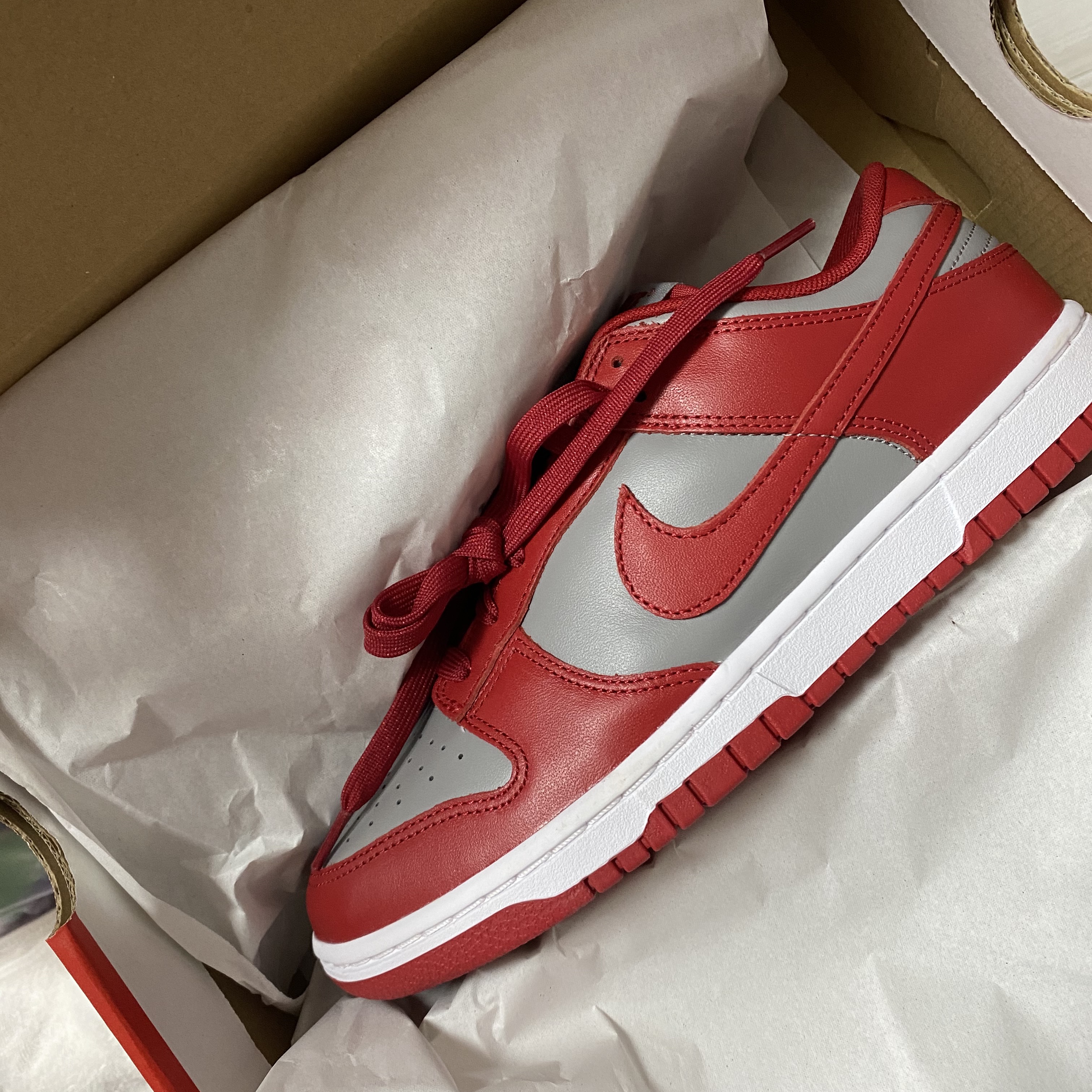 Nike Dunk Low Retro Medium Grey 착용 스타일