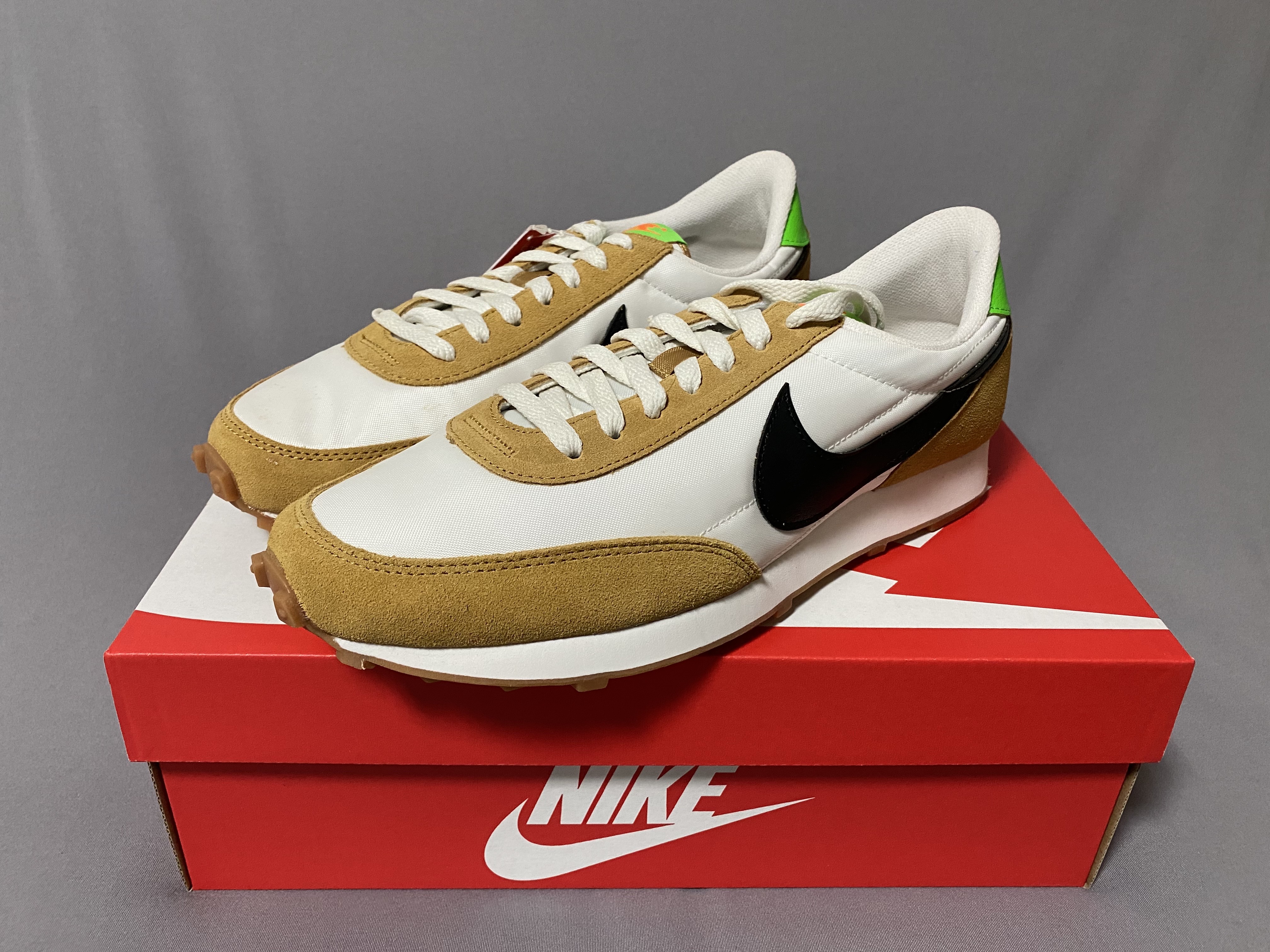 (W) Nike Daybreak Wheat 착용 스타일 - 2