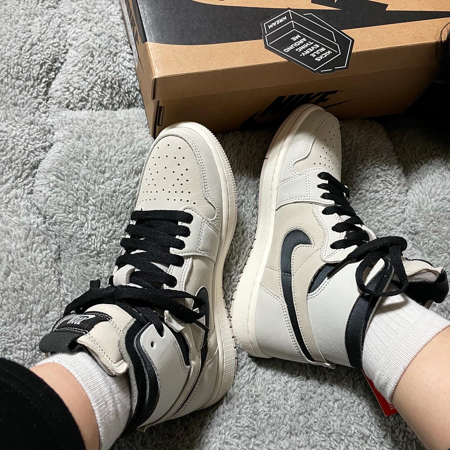 (W) Jordan 1 Zoom Air CMFT Summit Sail 착용 스타일 - 4