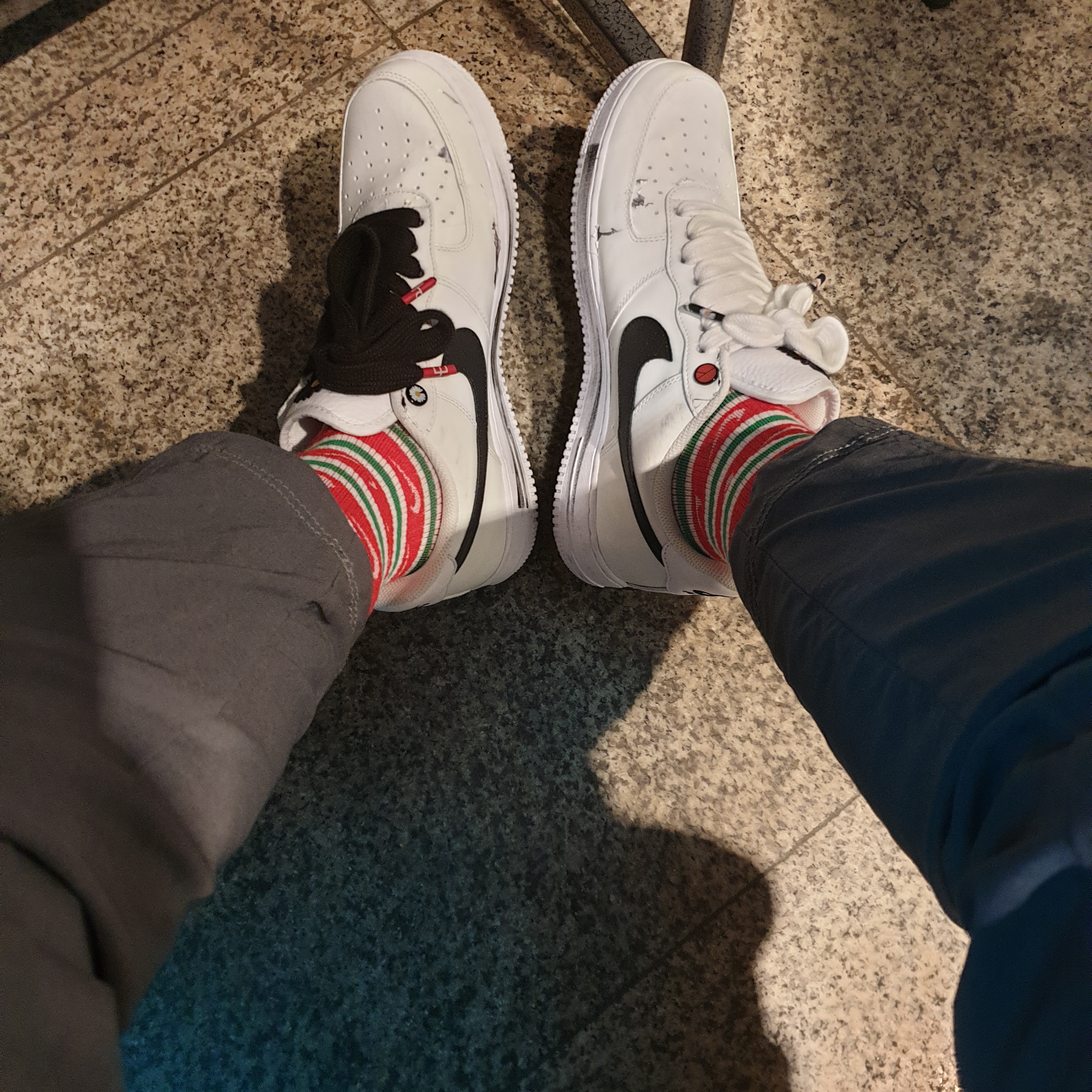 Nike x Peaceminusone Air Force 1 Low Para-Noise 2.0 착용 스타일
