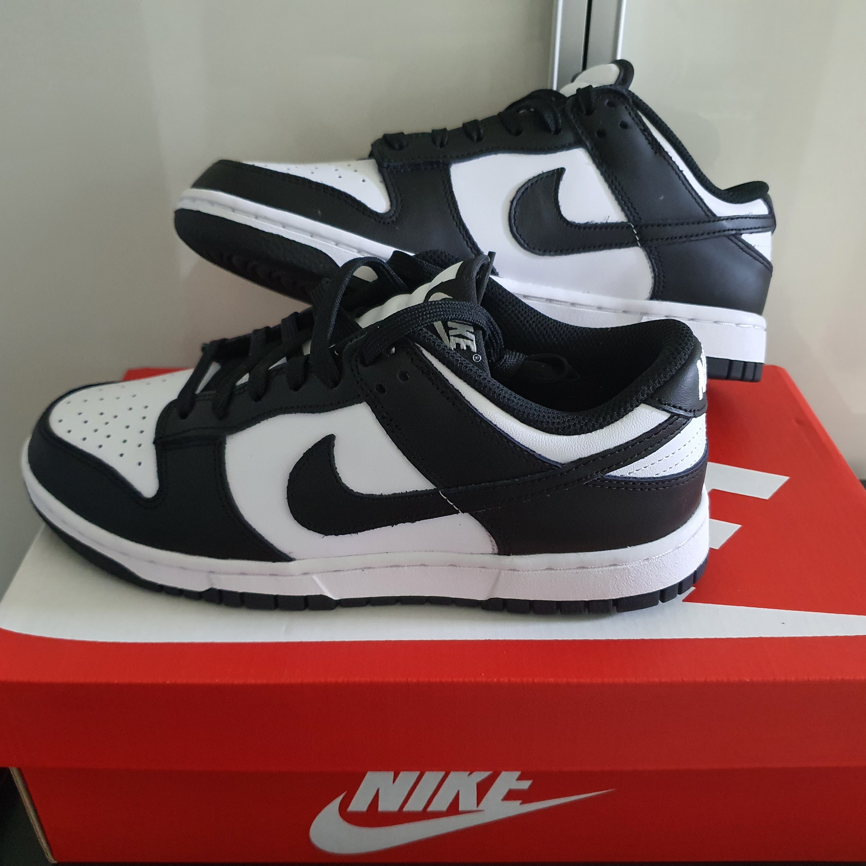 (W) Nike Dunk Low Black 착용 스타일
