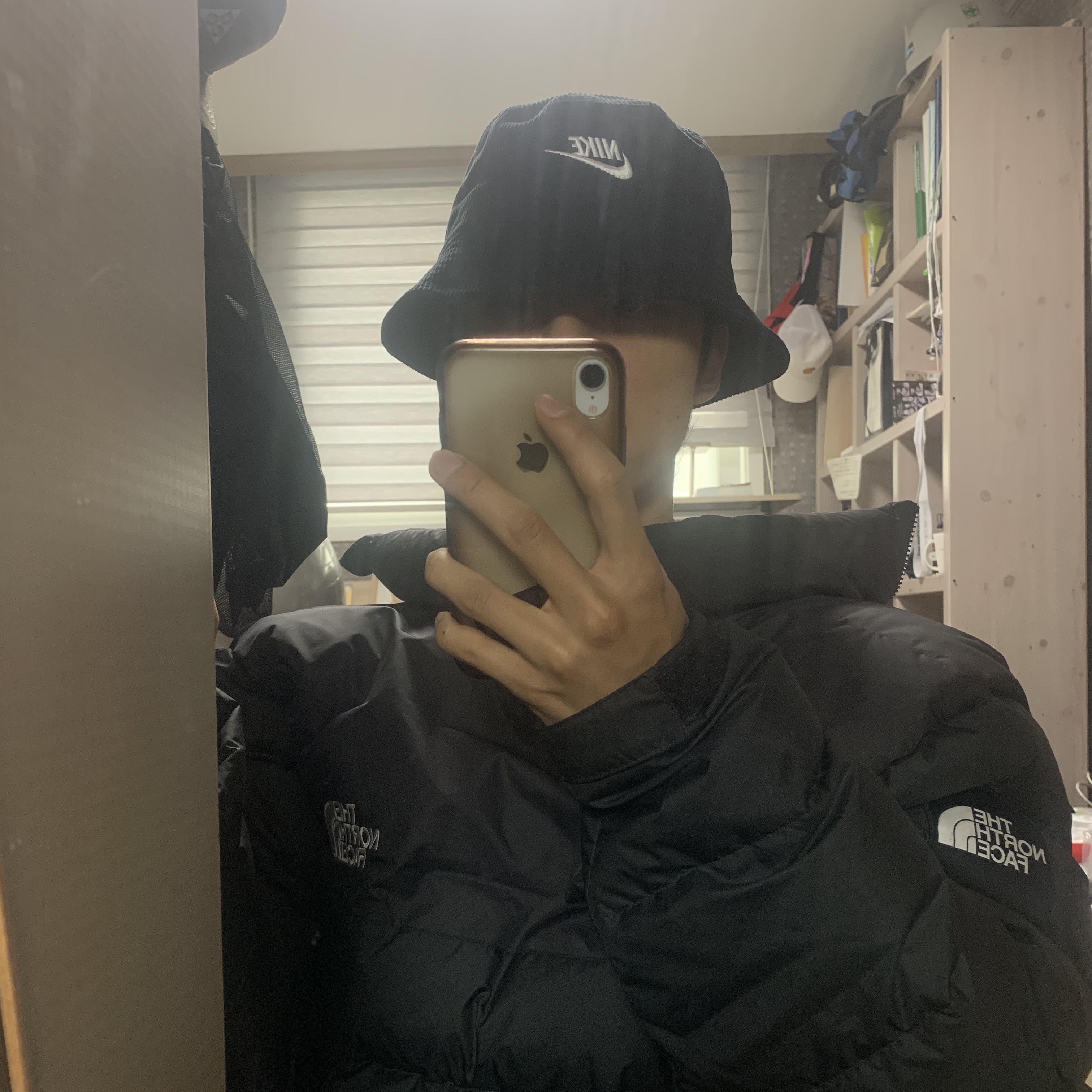 Nike Futura Corduroy Bucket Black 착용 스타일