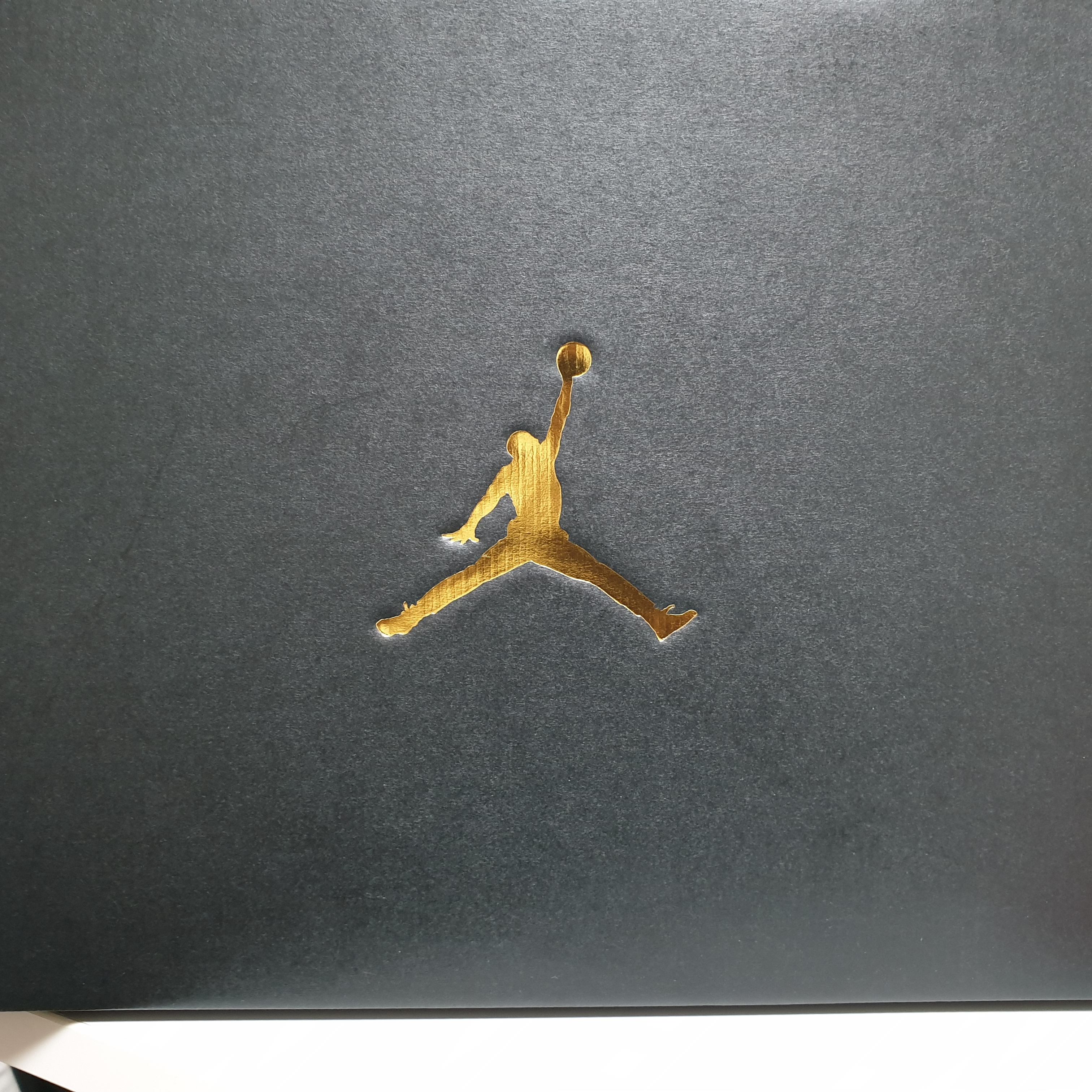 Jordan 1 Mid Chicago Black Toe 착용 스타일 - 1