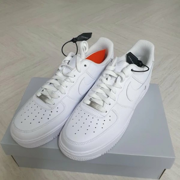 Nike Air Force 1 '07 Low White 착용 스타일