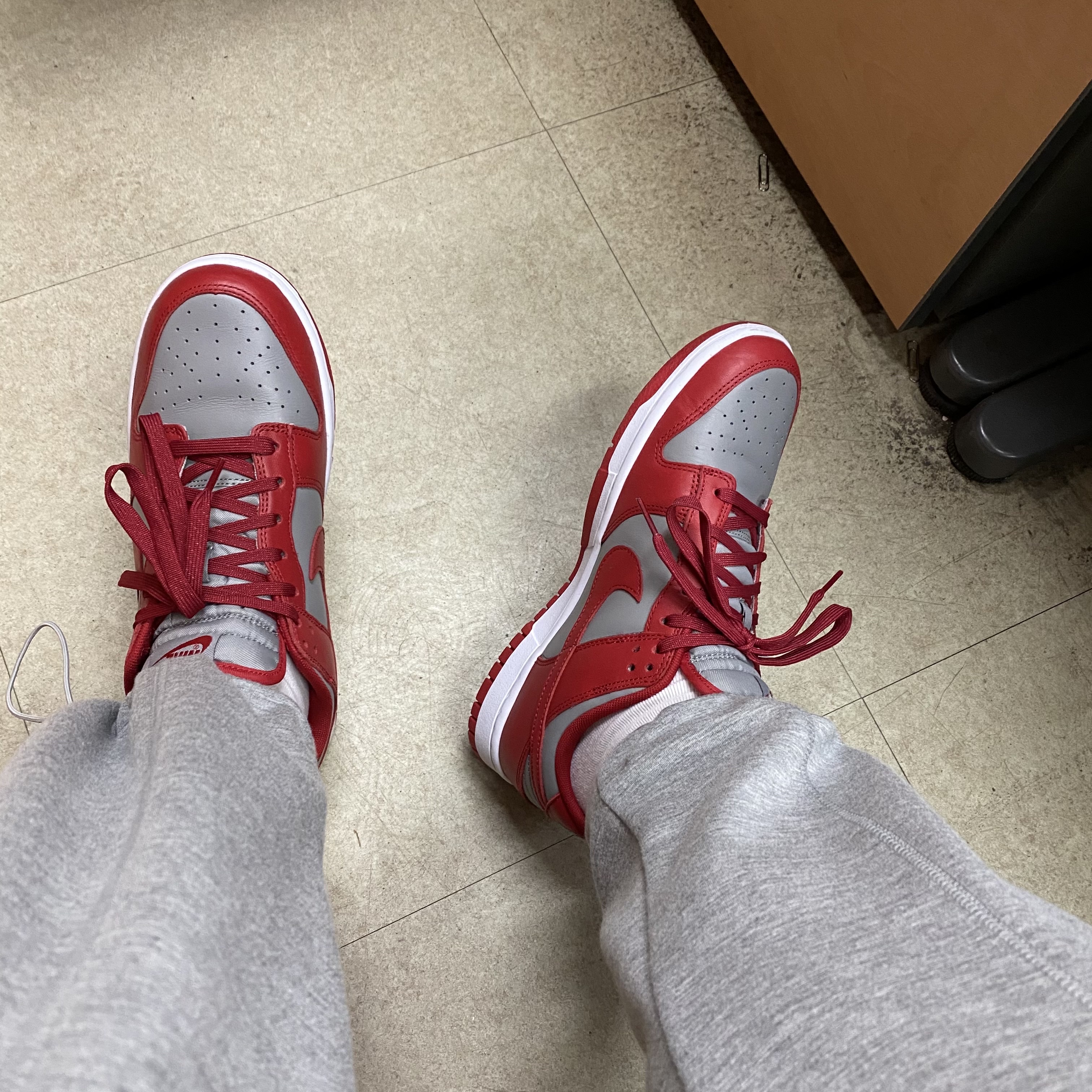 Nike Dunk Low Retro Medium Grey 착용 스타일