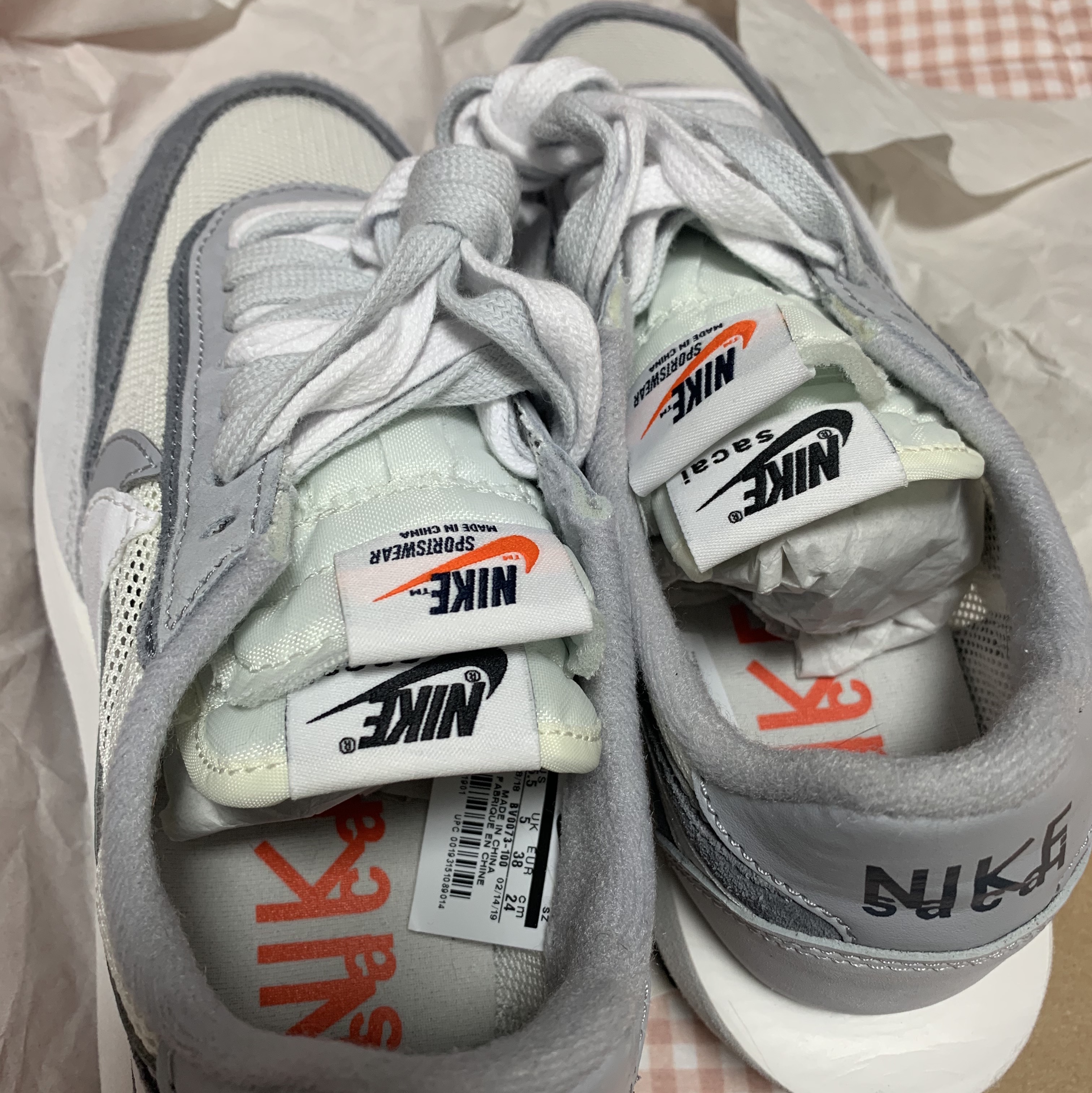 Nike x Sacai LDWaffle Summit White 착용 스타일
