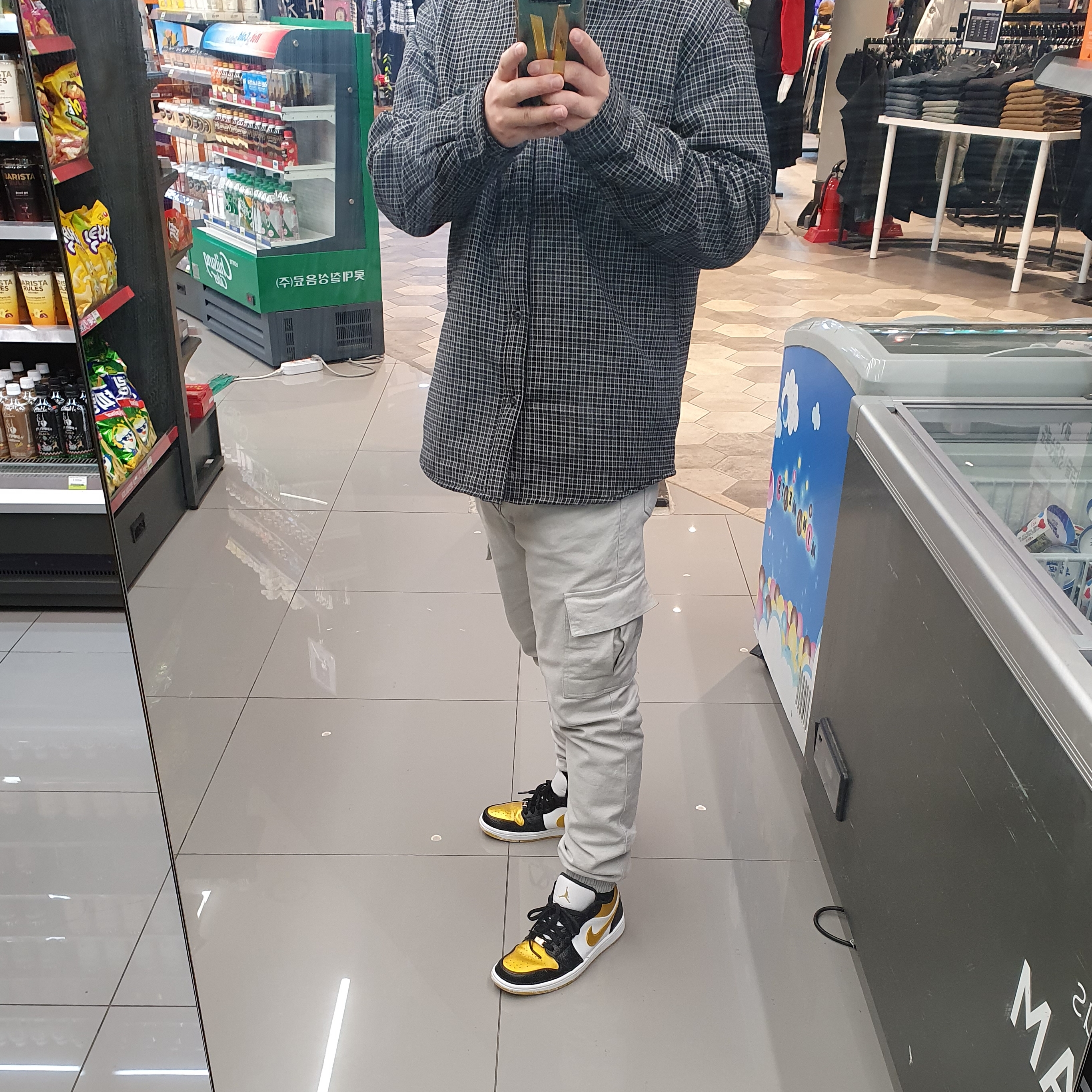 Jordan 1 Low Triple White Tumbled Leather 2020 착용 스타일