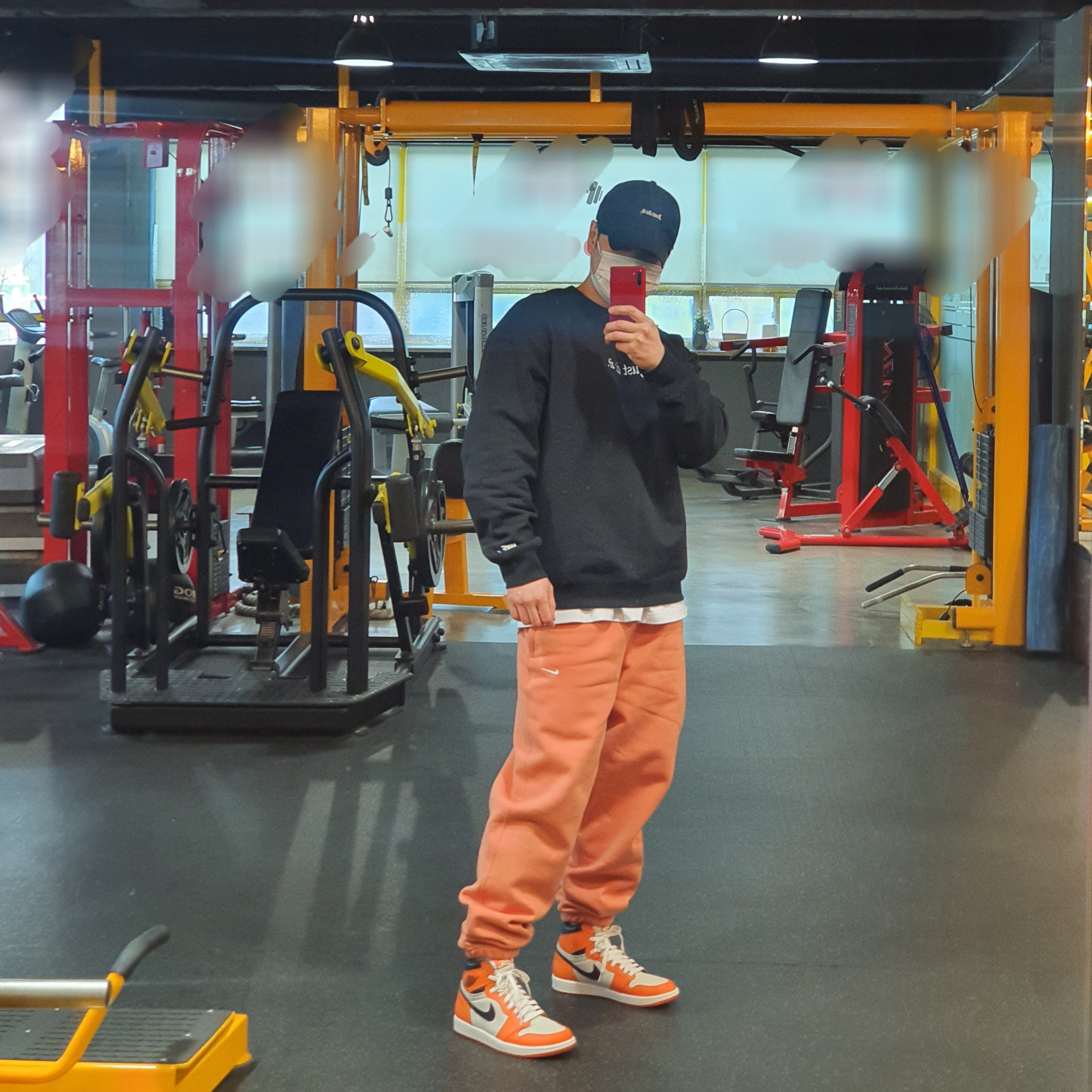 Jordan 1 Retro High OG Reverse Shattered Backboard 착용 스타일