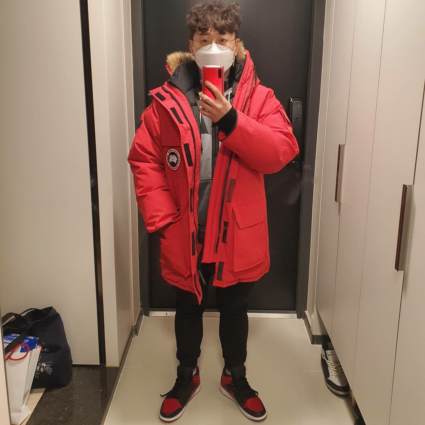 Jordan 1 Mid Bred Banned 2020 착용 스타일 - 1