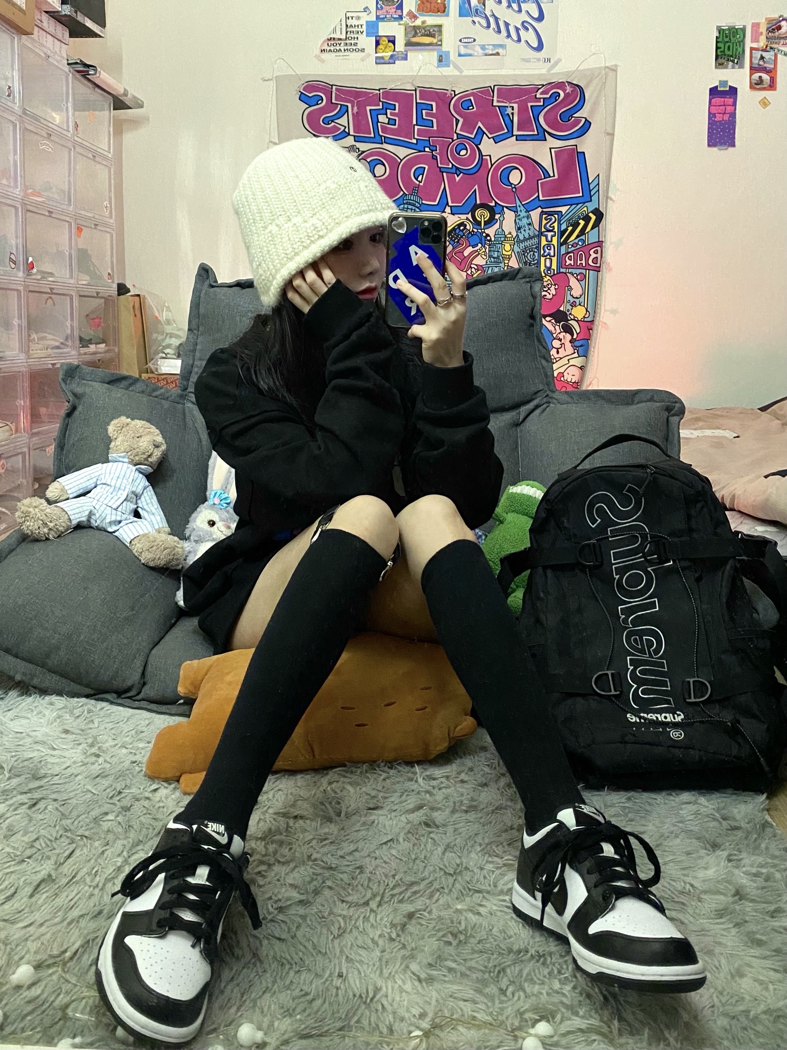 (W) Nike Dunk Low Black 착용 스타일 - 2