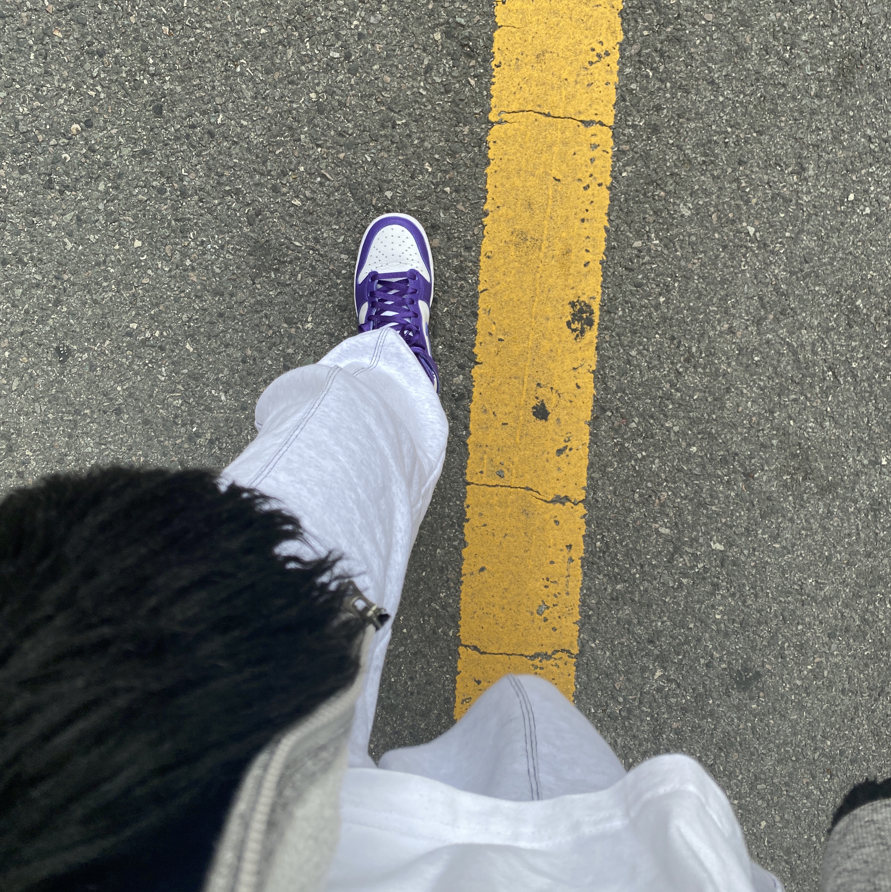 (W) Nike Dunk High SP Varsity Purple 착용 스타일