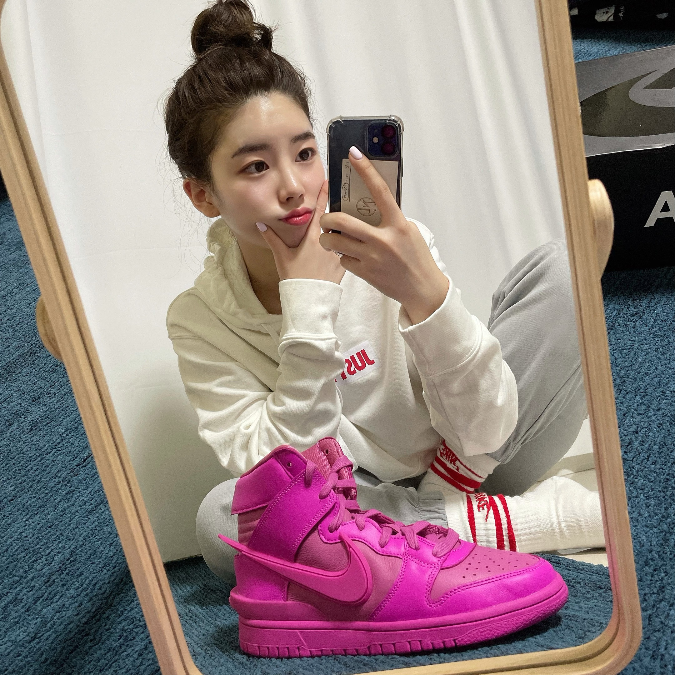 Nike x Ambush Dunk High Cosmic Fuchsia 착용 스타일