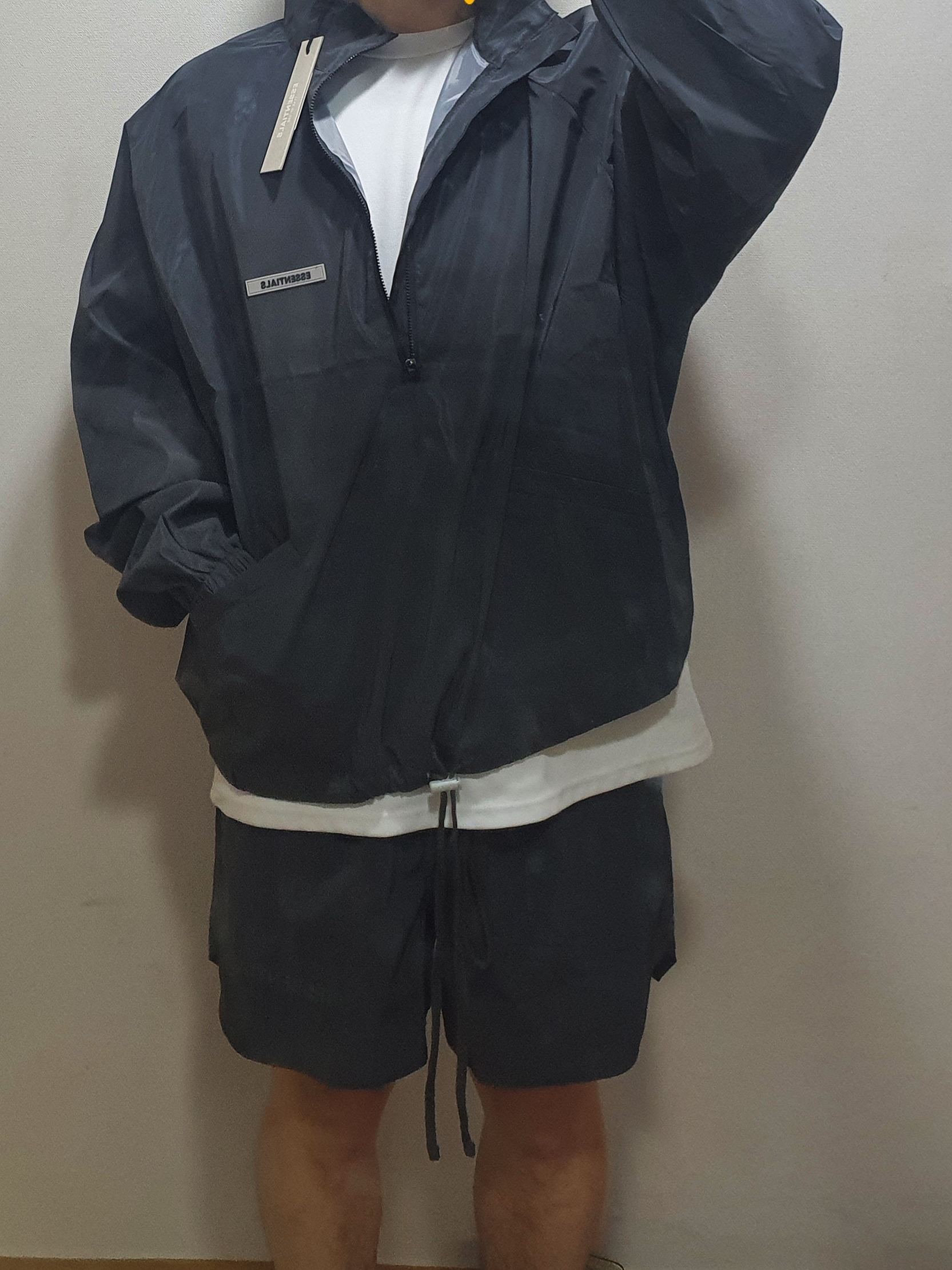 Essentials Volley Shorts Black Reflective - 20SS, Essentials Track Jacket Black Reflective - 20FW 착용 스타일 - 1