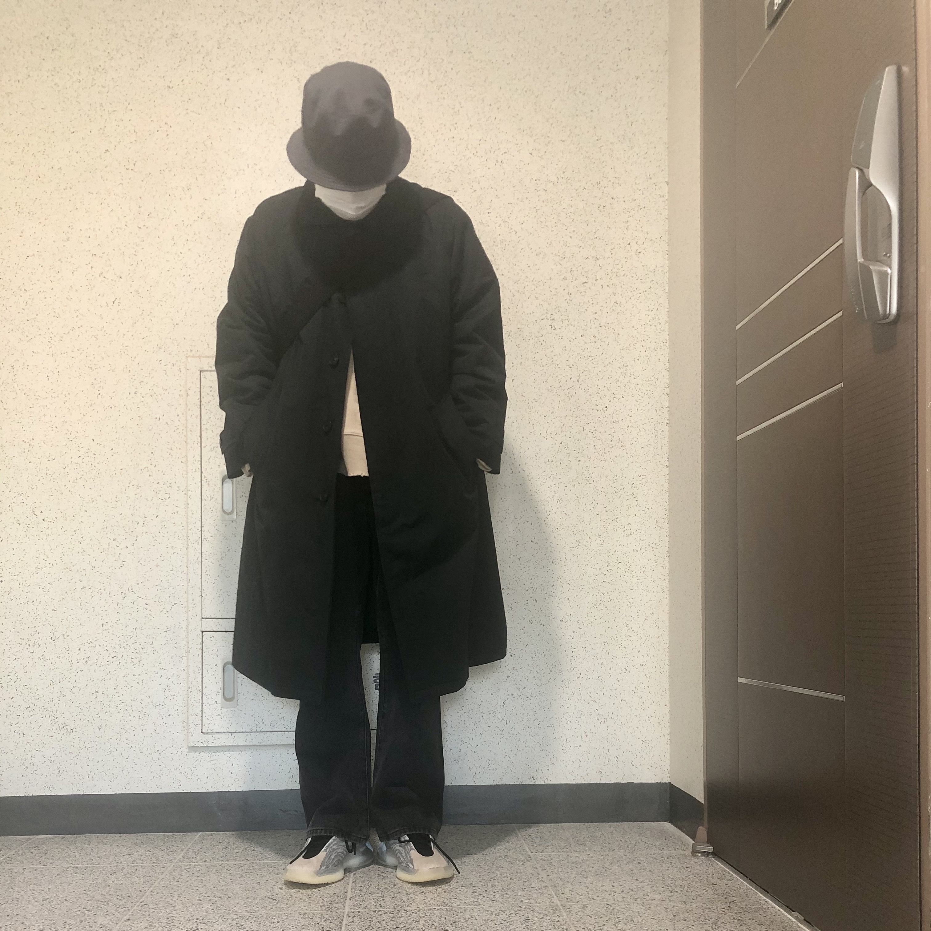 Adidas Yeezy QNTM Lifestyle 착용 스타일 - 2