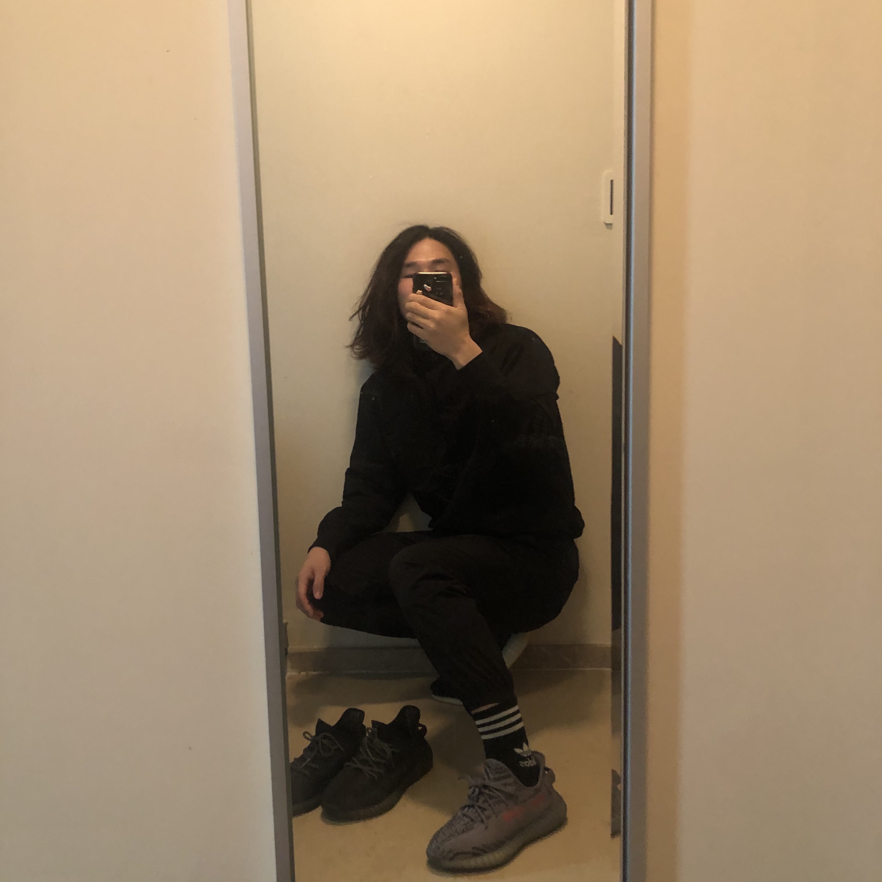 Adidas Yeezy Boost 350 V2 Carbon, Adidas Yeezy Boost 350 V2 Beluga 2.0 착용 스타일