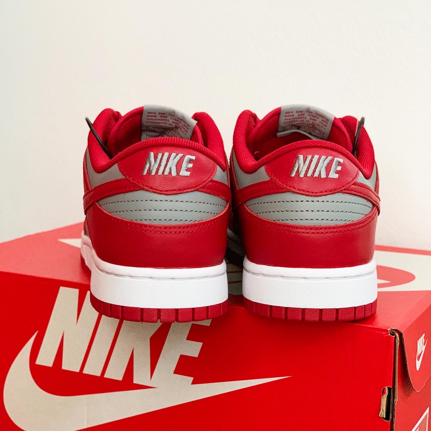 Nike Dunk Low Retro Medium Grey 착용 스타일 - 3