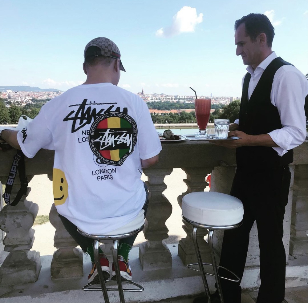 KREAM 프로필 이미지