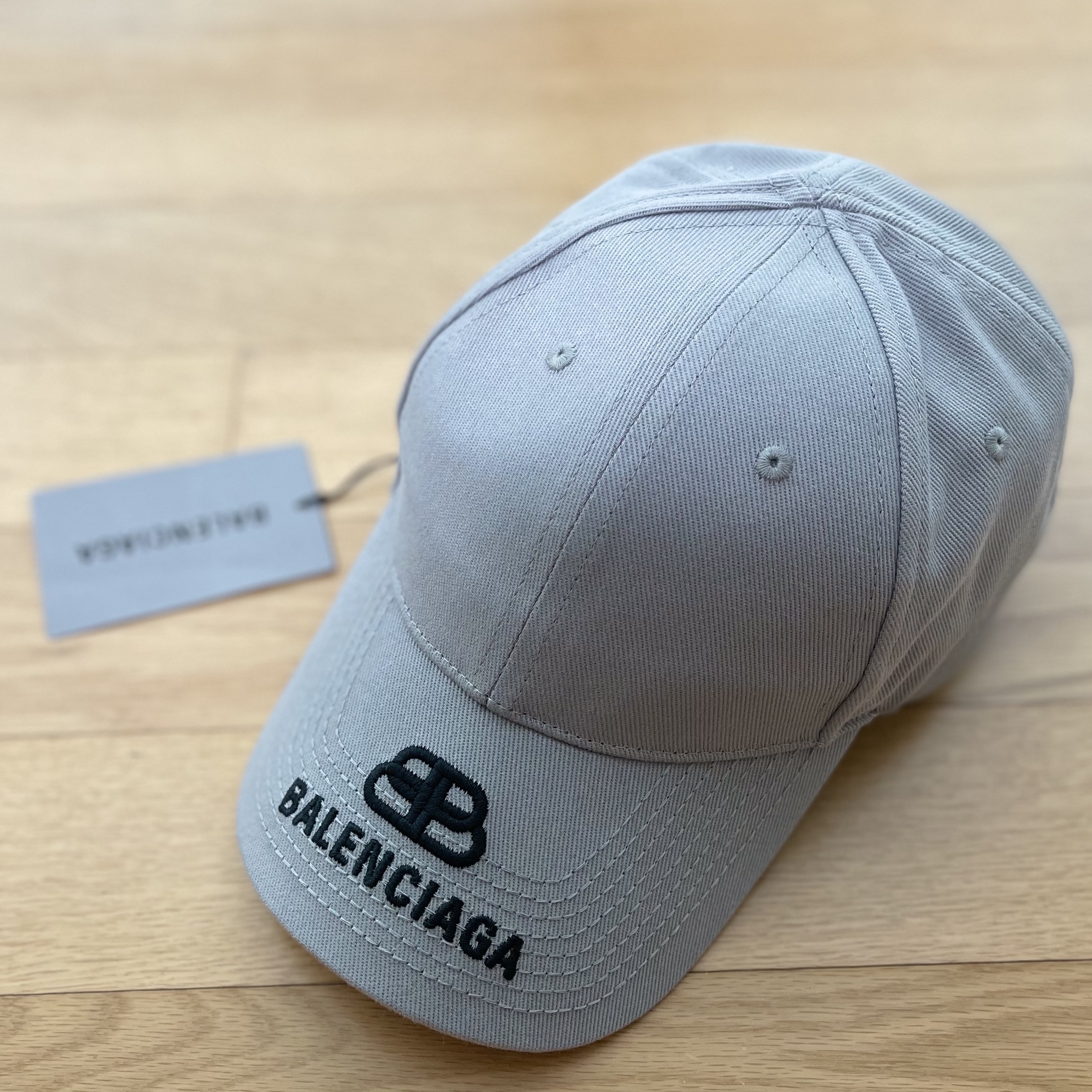 Balenciaga Speed Trainer Black White 2020, Balenciaga Track Sneakers Grey White 2019 착용 스타일 - 1