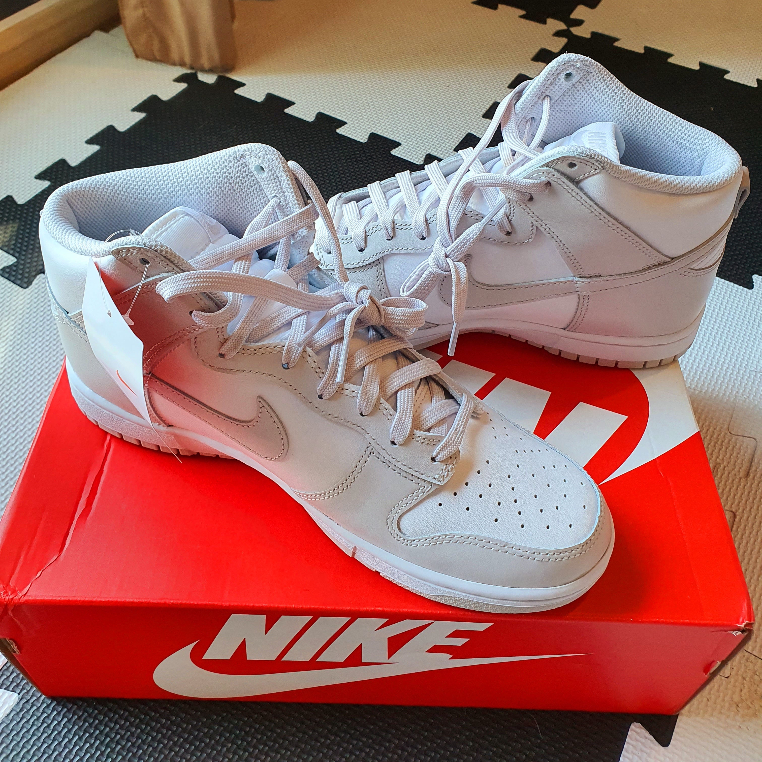 Nike Dunk High Retro Vast Grey 착용 스타일