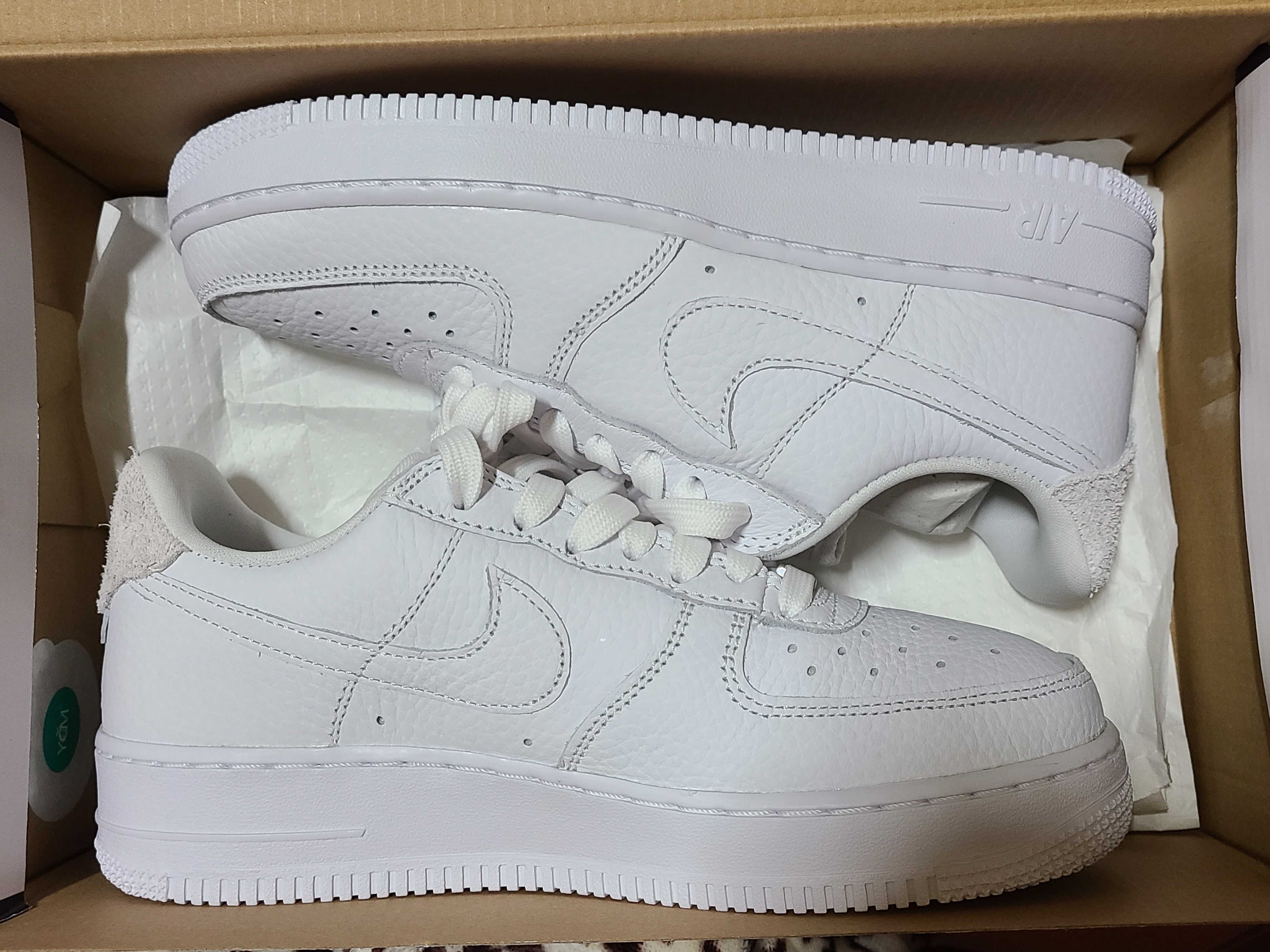Nike Air Force 1 '07 Craft Vast Grey 착용 스타일 - 1