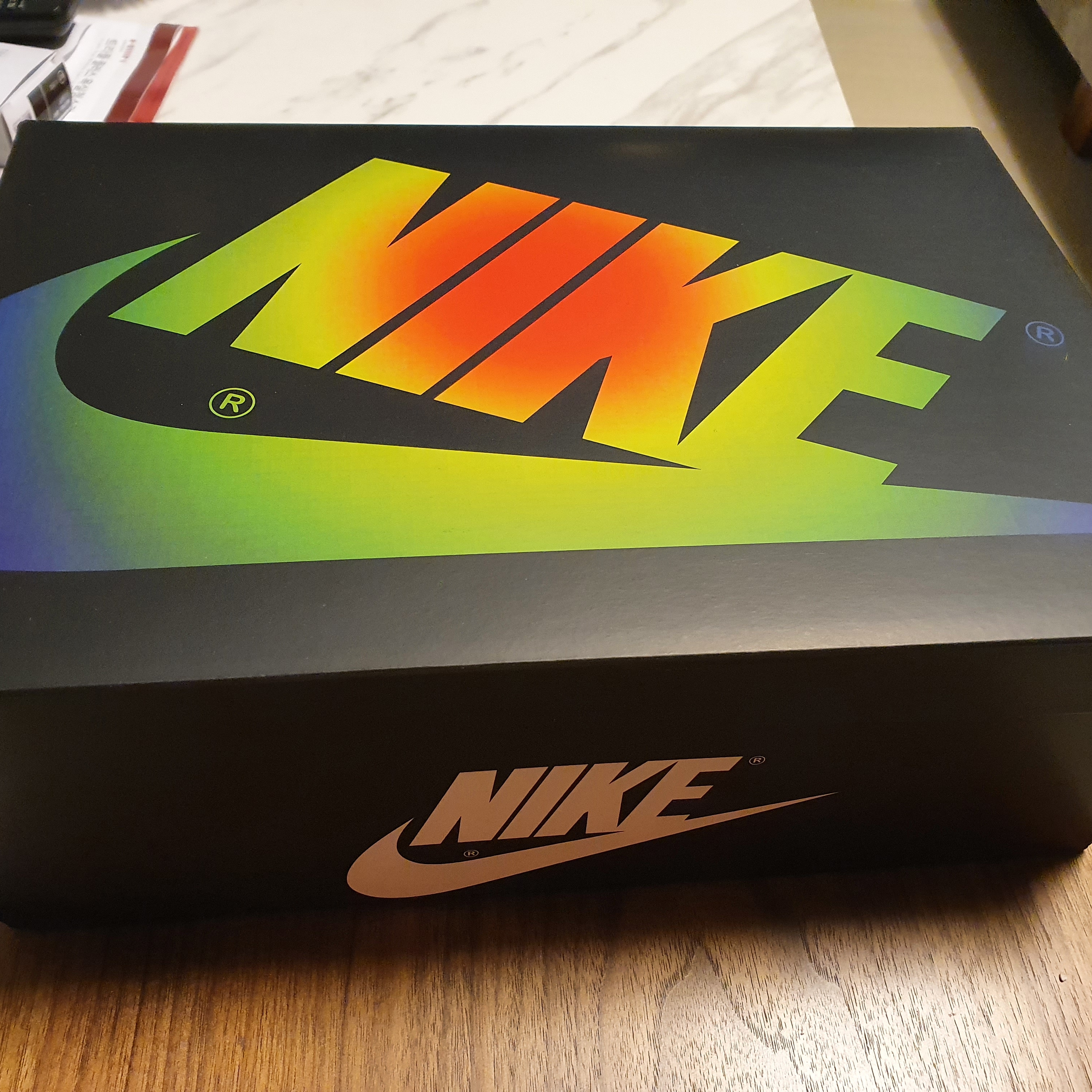 Jordan 1 x J Balvin Retro High OG 착용 스타일 - 1