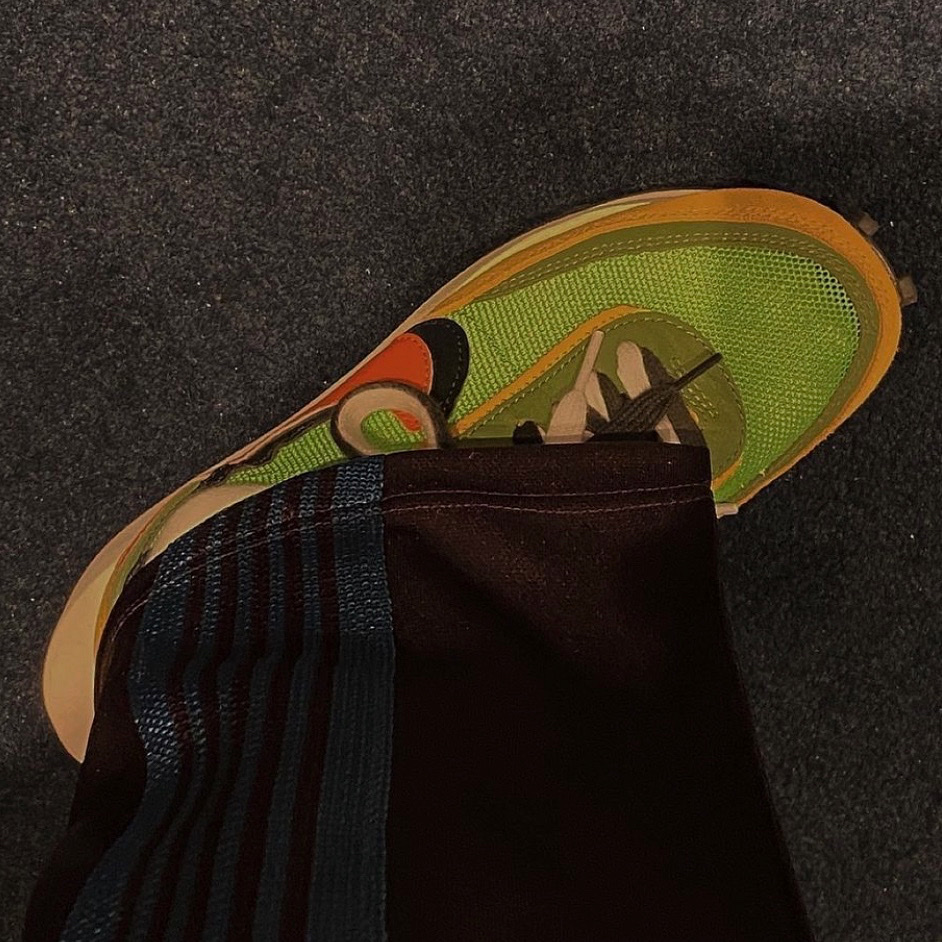 Nike x Sacai LDWaffle Green Multi 착용 스타일
