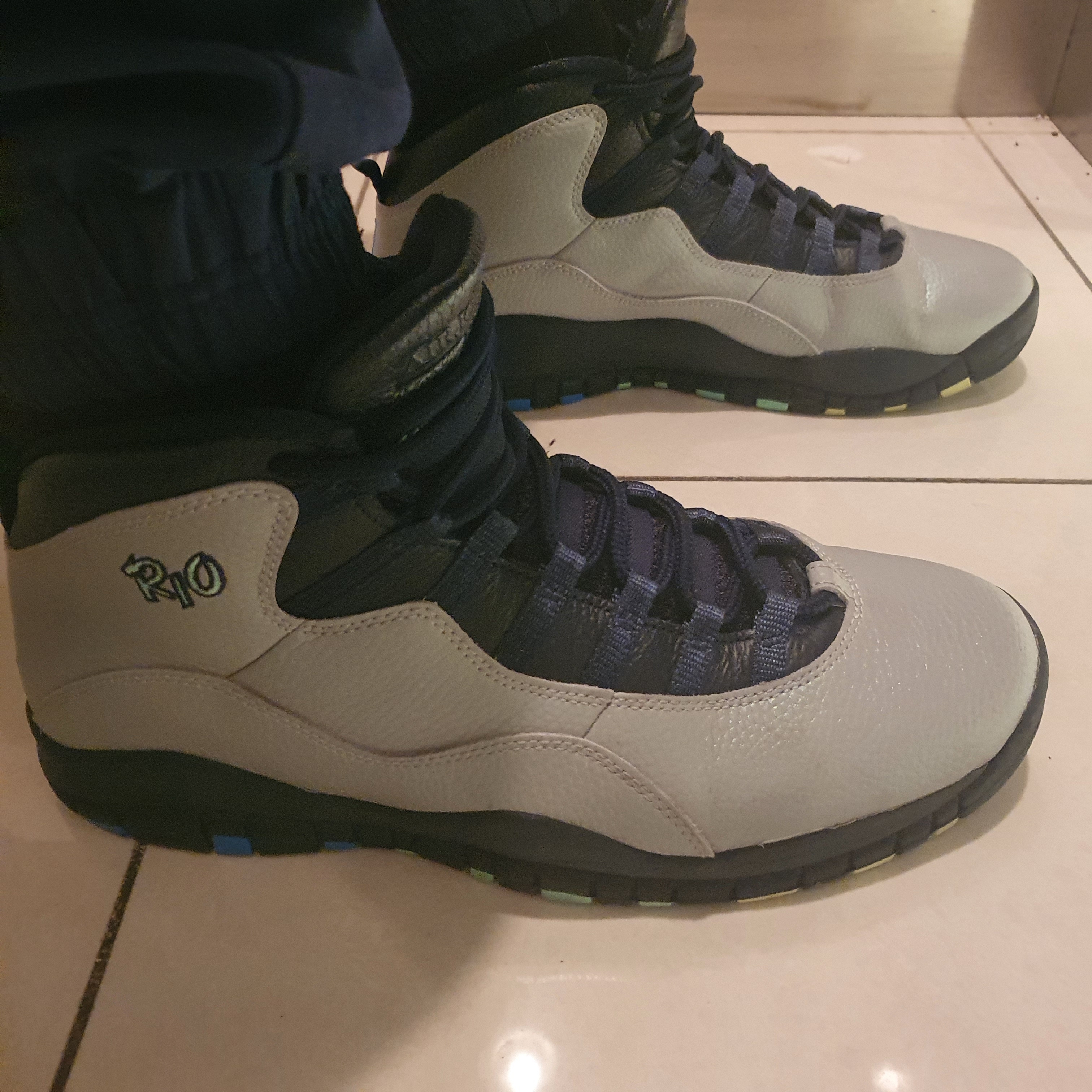 Jordan 10 Retro Rio 착용 스타일