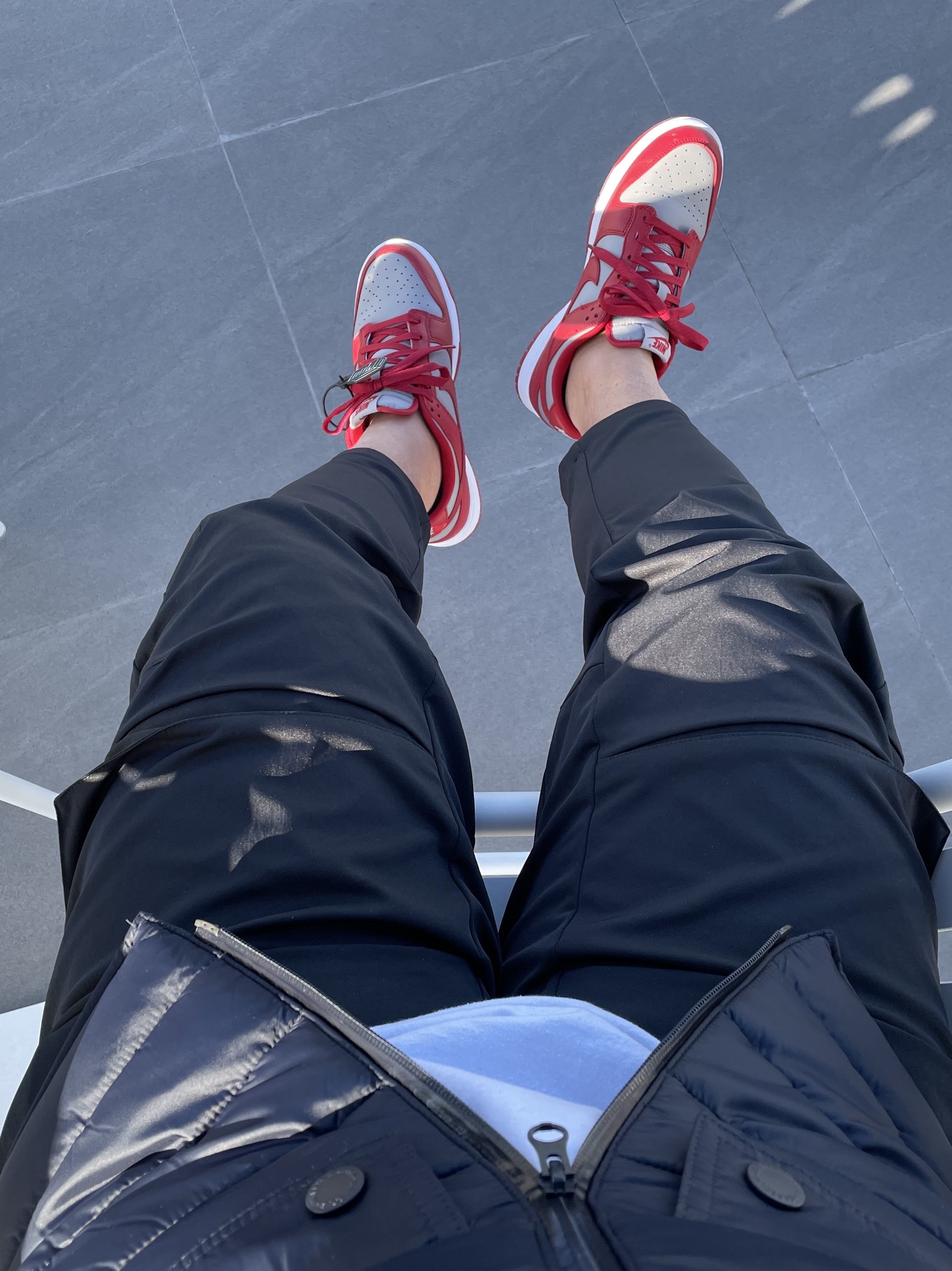 Nike Dunk Low Retro Medium Grey 착용 스타일 - 3