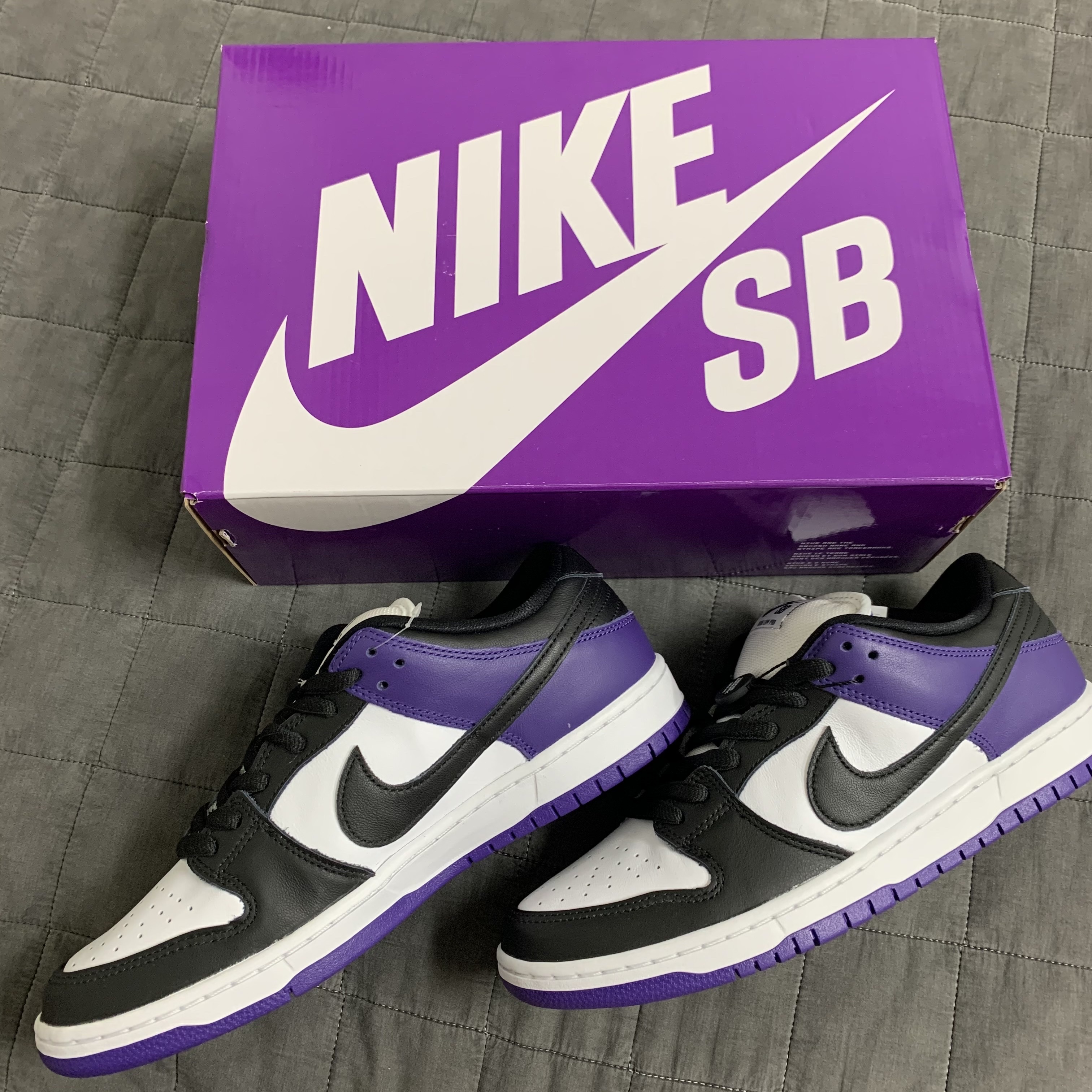 Nike SB Dunk Low Pro Court Purple 착용 스타일