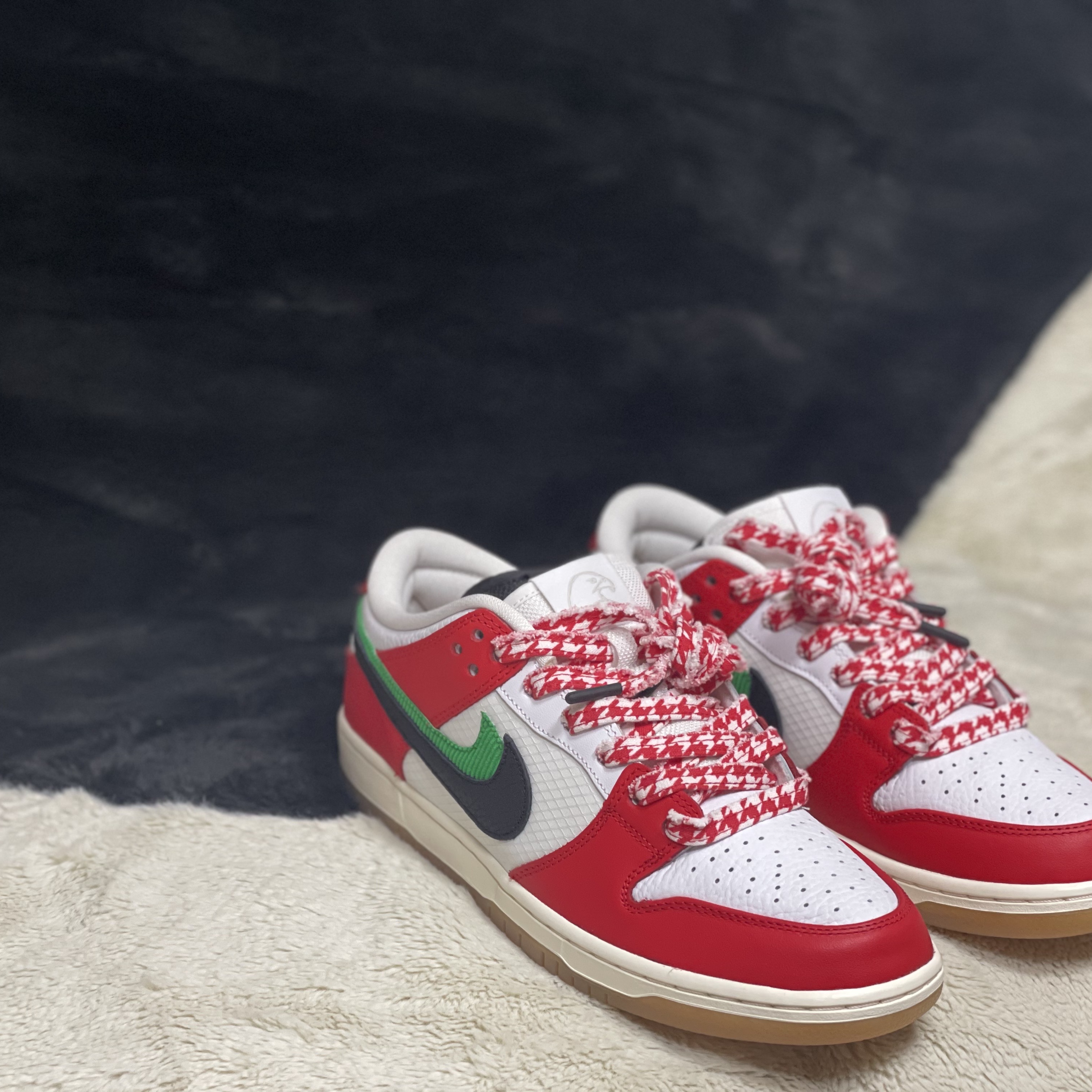 Nike x Frame Skate SB Dunk Low Pro Habibi 착용 스타일 - 4