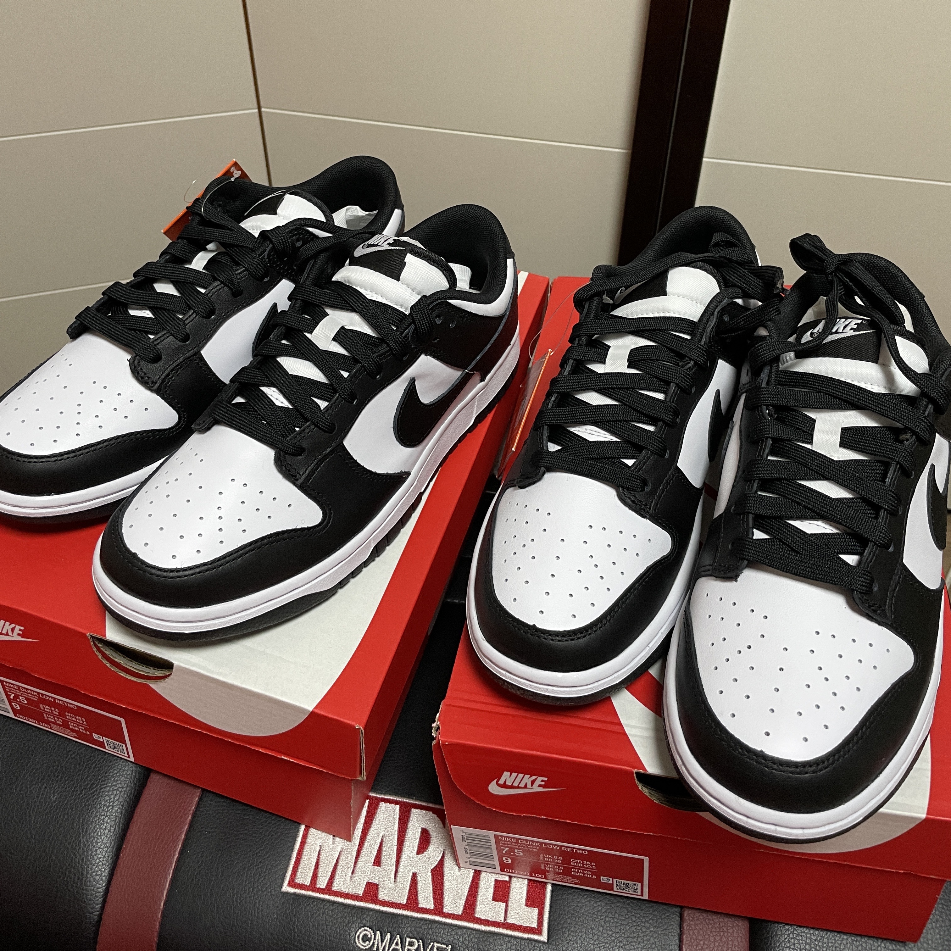 Nike Dunk Low Retro Medium Grey, Nike Dunk Low Retro Black 착용 스타일 - 2