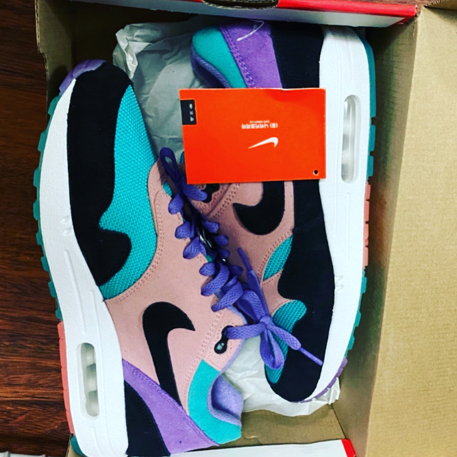 Nike Air Max 1 Have a Nike Day 착용 스타일