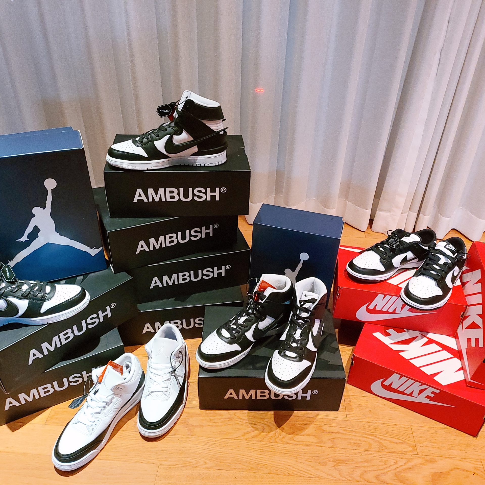 Jordan 3 x Fragment Retro SP White Black, Nike x Ambush Dunk High Black 착용 스타일